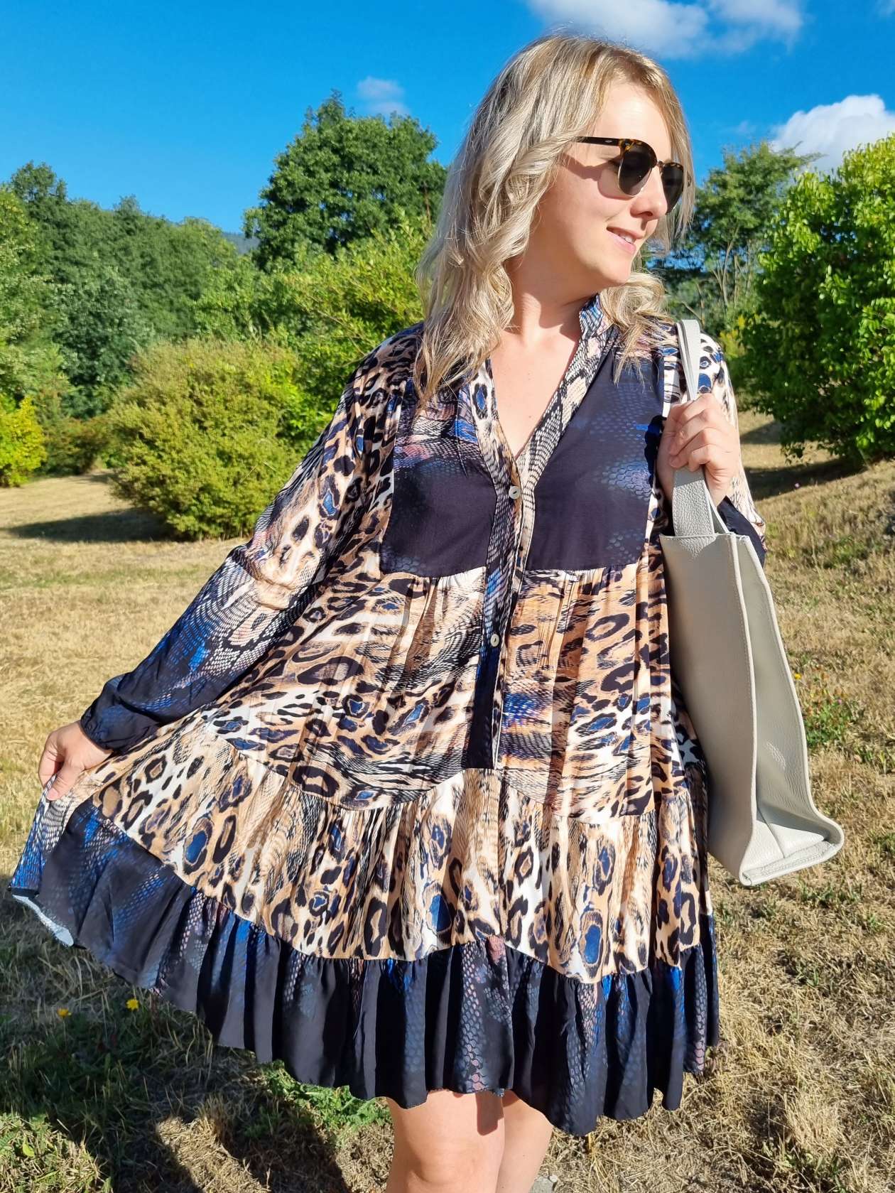 SHORT TUNIKA DRESS BLUE ANIMAL 34-40/42 Made in Italy langes Kleid Hängerchen Tunikakleid SHORT TUNIKA DRESS BLUE ANIMAL 34-40/42 Made in Italy langes Kleid Hängerchen Tunikakleid