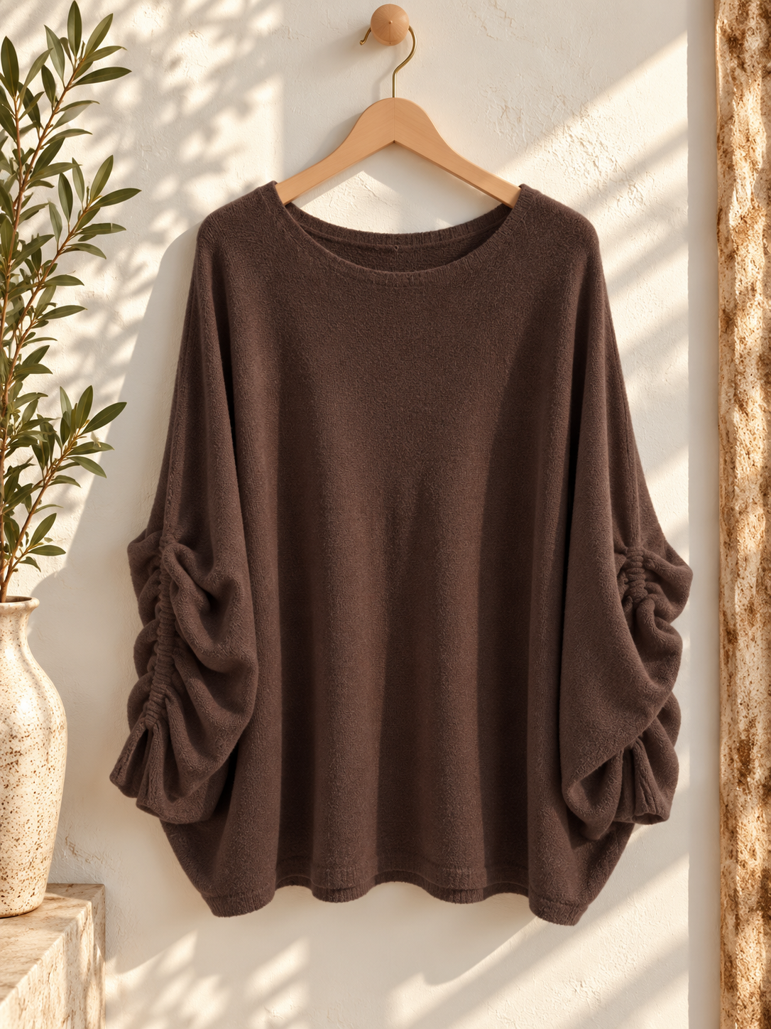 Oversize-Fledermaus-Strickpullover mit Viskose & raffiniertem Knopfdetail – Made in Italy | SJ0098