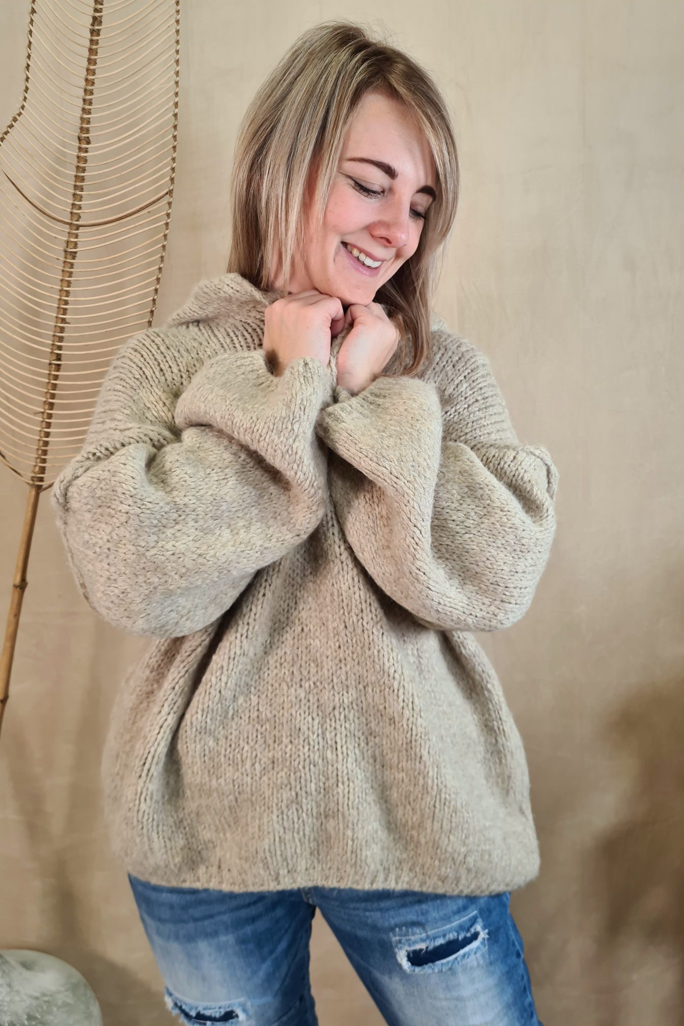 OVERSIZE KNIT SWEATER HOODIE MERVE BEIGE 36-42 Made in Italy Strickpullover Kapuze