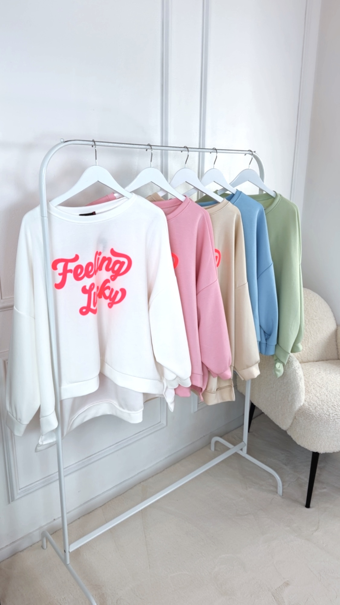 ✨ Sweater „Feeling Lucky“ – Dein neues Lieblingsstück ✨Made in Italy 34-46