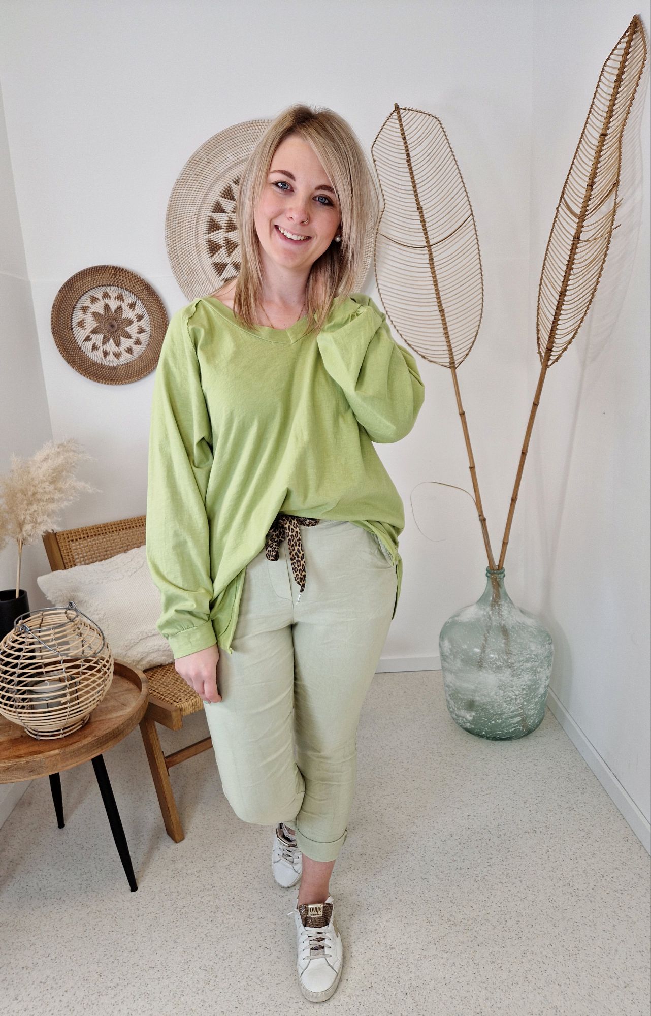 BASIC LONGSLEEVE SHIRT VERONIKA GRÜN 34-42 Made in Italy Langarm Pullover Vokuhila