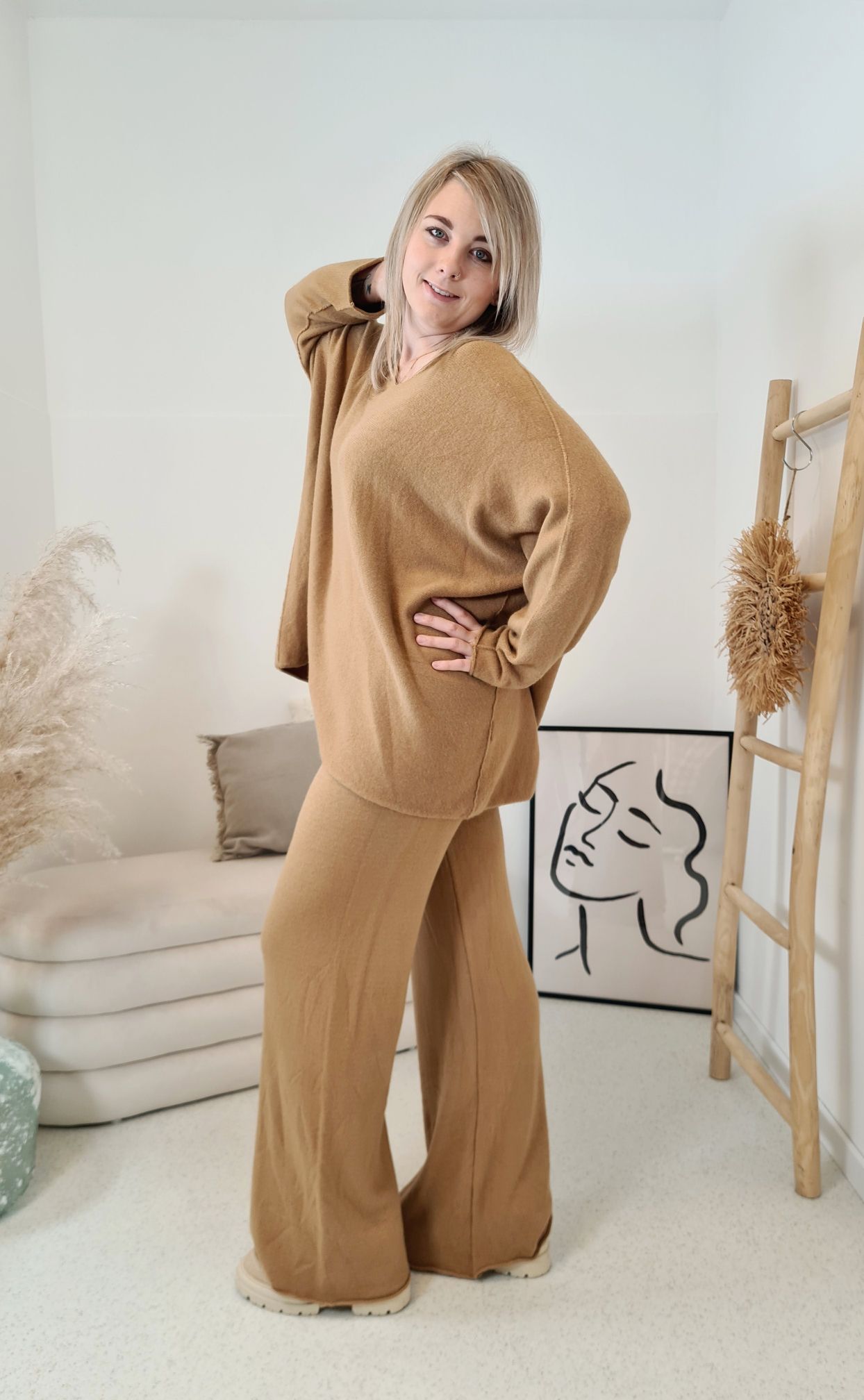 Edler BASIC ANZUG FLORA CAMEL SET Freizeitanzug Jogginganzug Loungewear Hausanzug Homewear 34-42 Edler BASIC ANZUG FLORA CAMEL SET Freizeitanzug Jogginganzug Loungewear Hausanzug Homewear 34-42