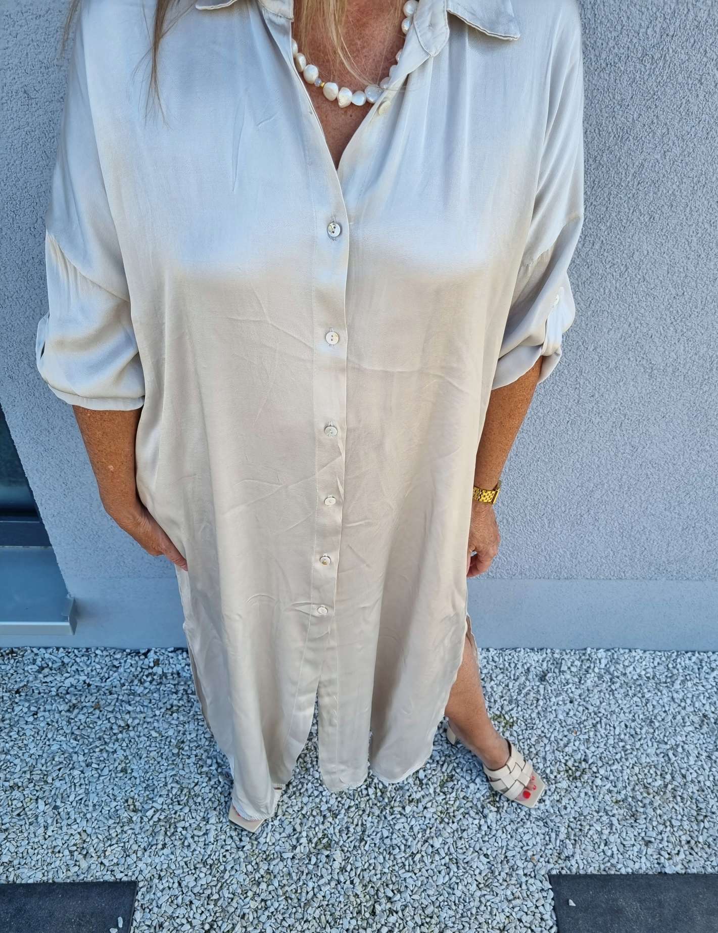 BLUSENKLEID NORA BEIGE 34-42/44 Made in Italy Oversize Maxi Kleid Mantel DRESS Satin Optik BLUSENKLEID NORA BEIGE 34-42/44 Made in Italy Oversize Maxi Kleid Mantel DRESS Satin Optik