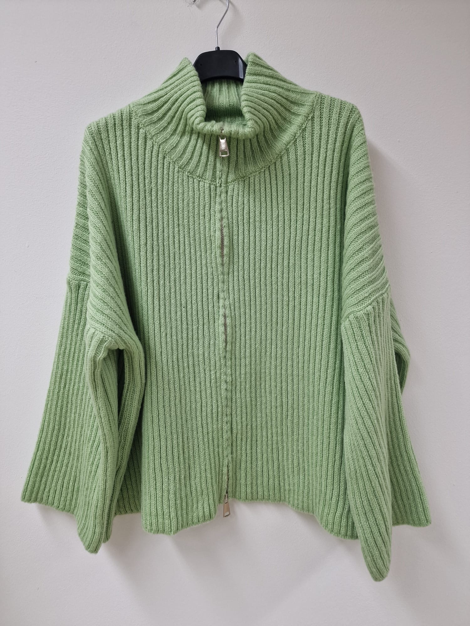 Uni Strickjacke mit Zwei-Wege-Zipper & breitem Rippkragen | SJ0103 | Made in Italy