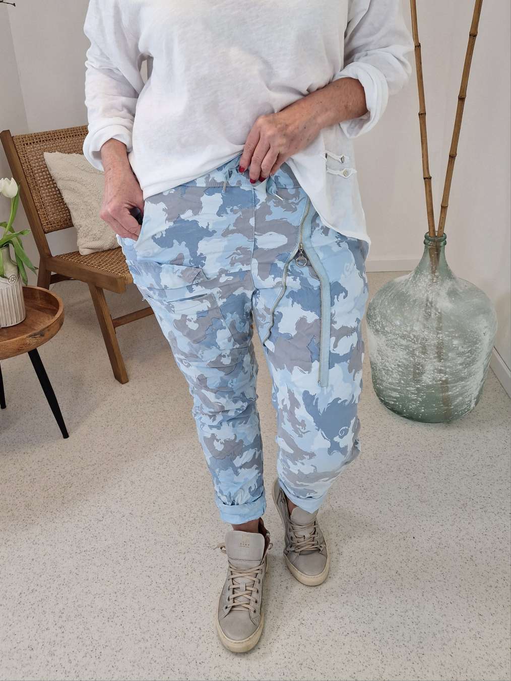 CAMOUFLAGE JOGPANT MERLE HELLBLAU 38 - 44 Made in Italy Hose PANT