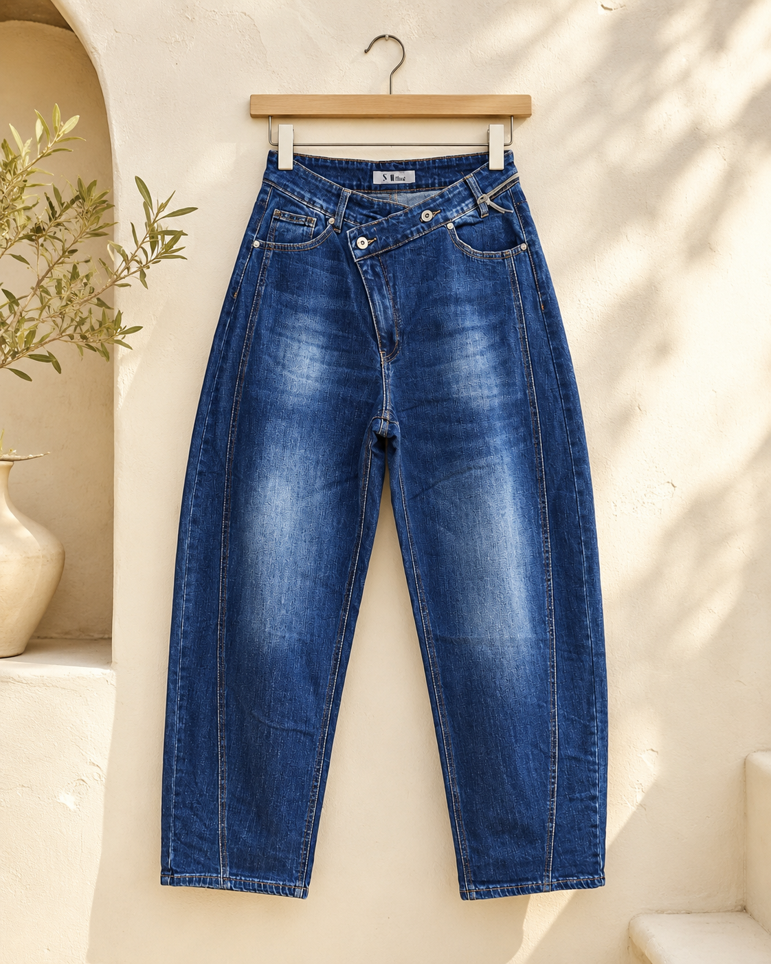 Ballon Jeans Milla - Denim mit schräger Knopfleiste Made in Italy