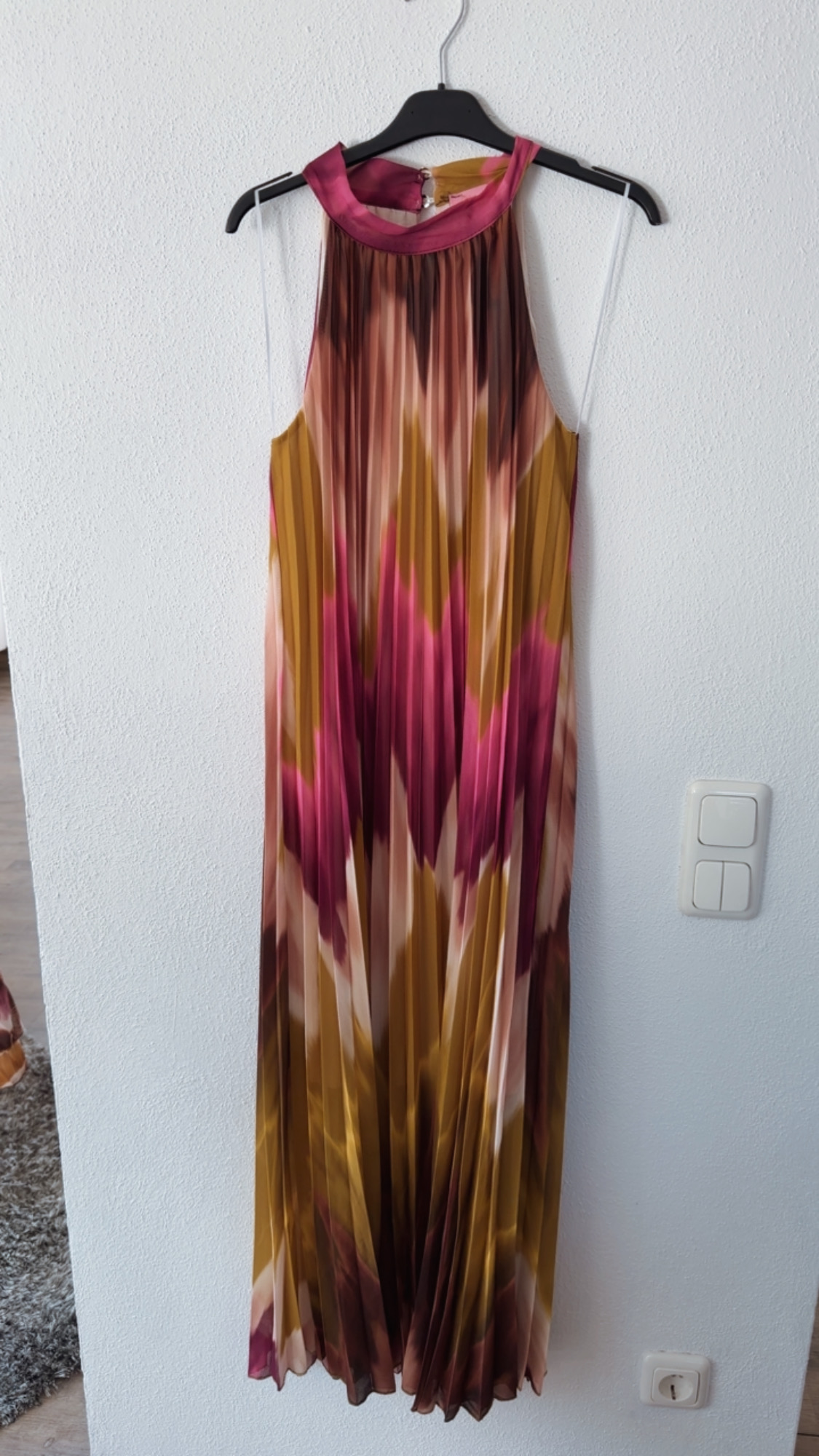 Maxi-Plissee-Kleid „Savina“ – Made in Italy  – ZickZack Muster Gr. 34-42