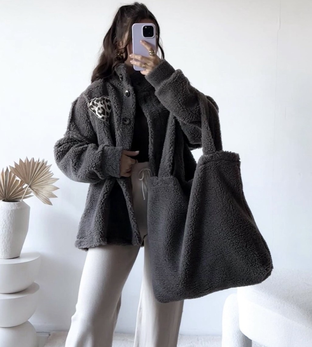 OVERSIZE TEDDY JACKE JANNIKA LEO HEART Made in Italy 36-44/46