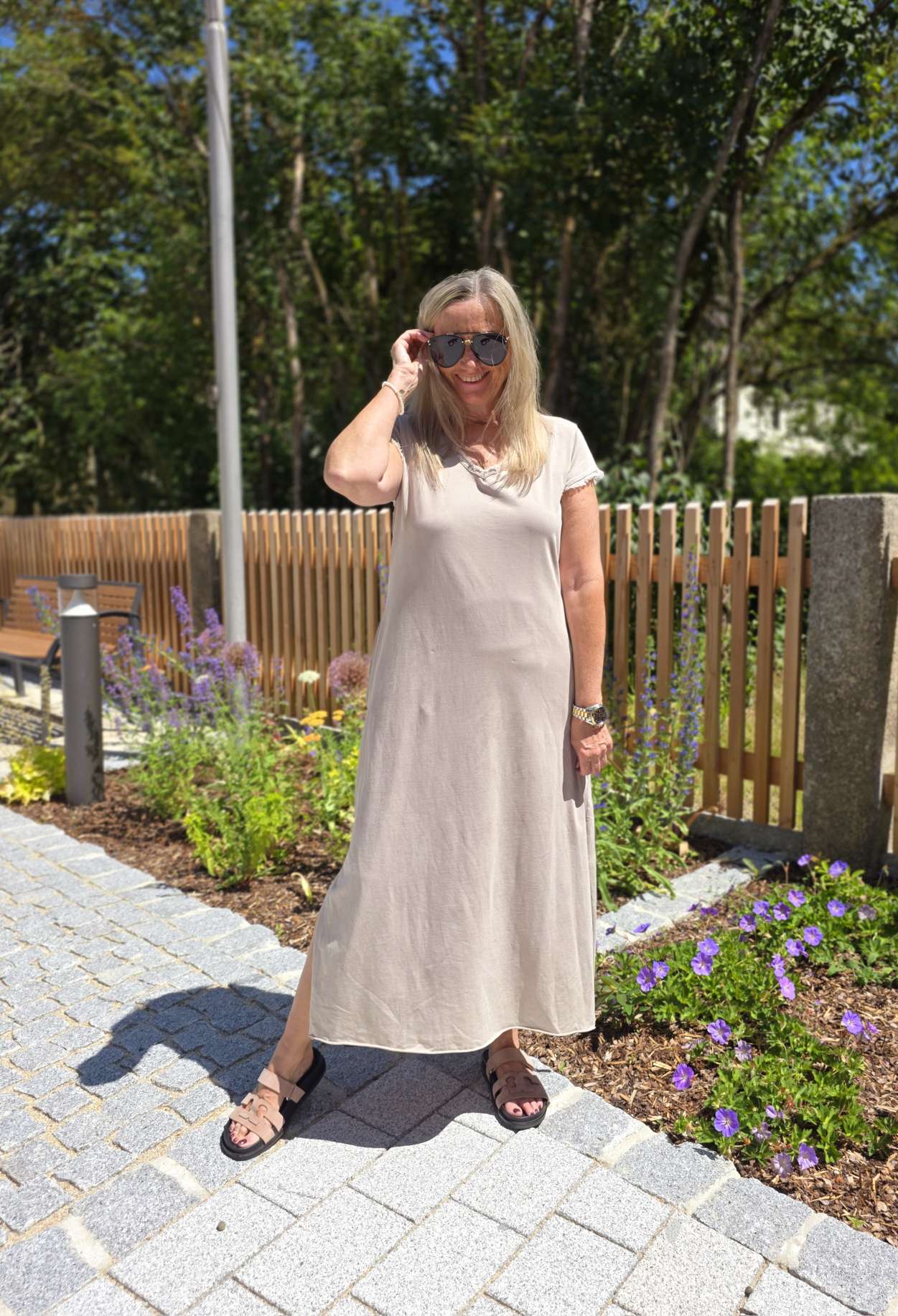 T-SHIRT KLEID SELENA RAW CUT NÄHTE 34 - kleine 42
