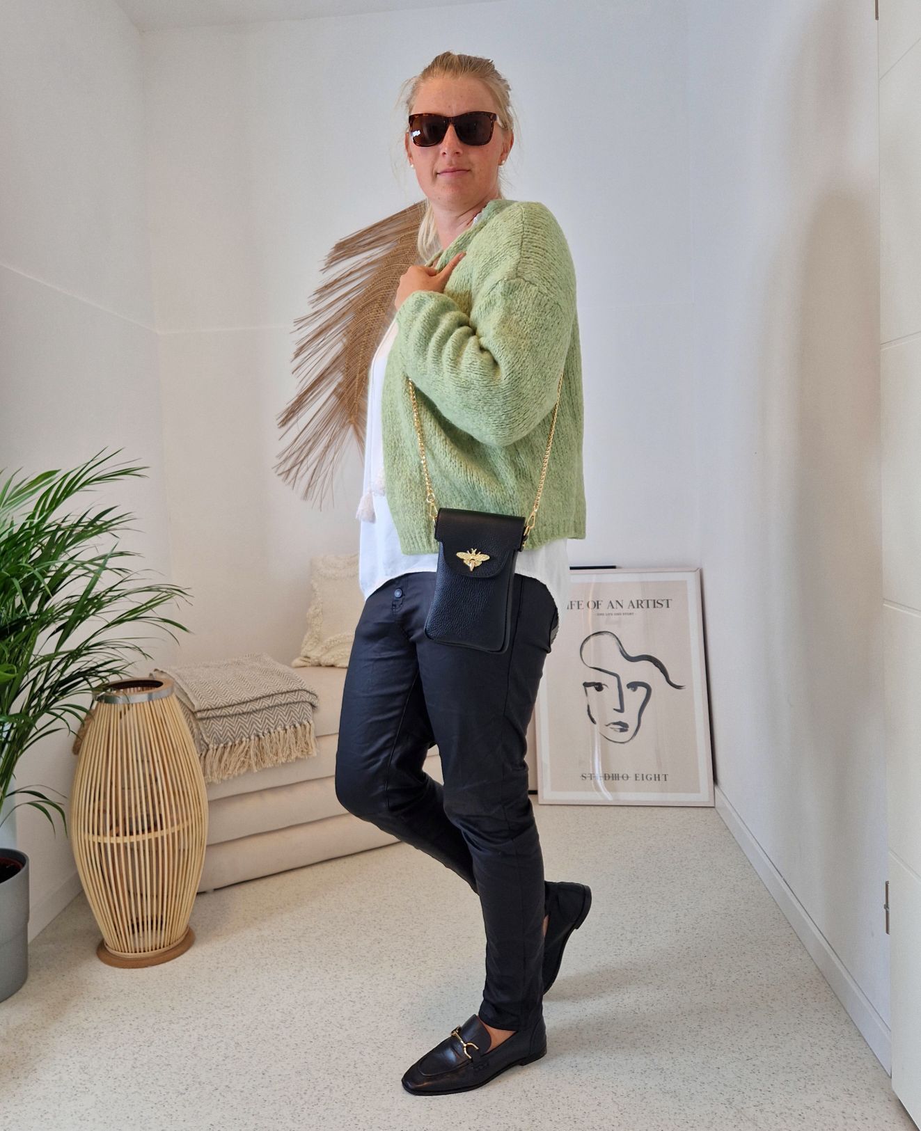 KNIT CARDIGAN MILLY GRÜN 34-42 Made in Italy kurze Strickjacke KNIT CARDIGAN MILLY GRÜN 34-42 Made in Italy kurze Strickjacke
