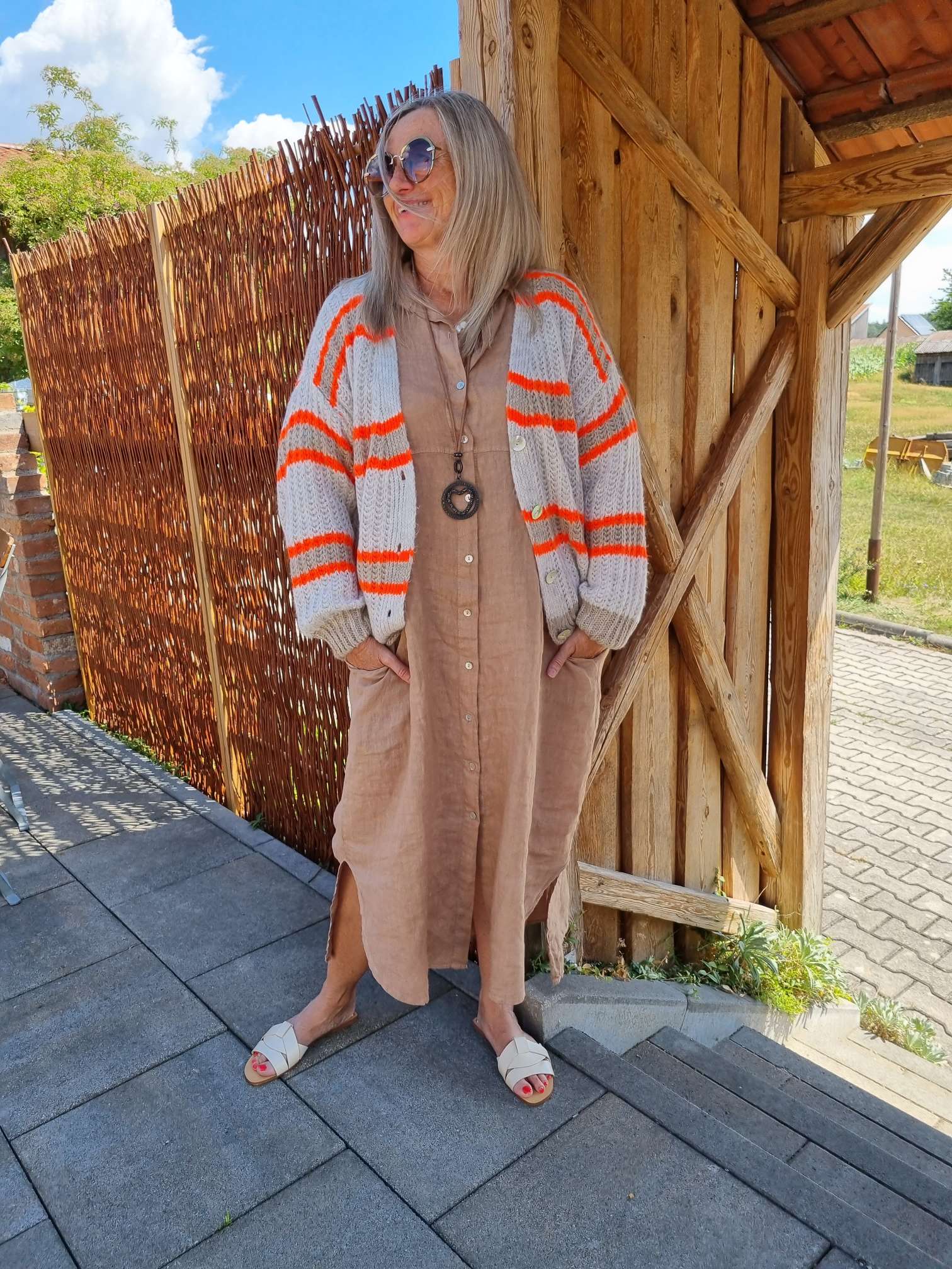 SHORT KNIT CARDIGAN MYKONOS STRIPES BUTTONS BEIGE TAUPE ORANGE kurze Strick Jacke Made in Italy Streifen Knöpfe 34-42 SHORT KNIT CARDIGAN MYKONOS STRIPES BUTTONS BEIGE TAUPE ORANGE kurze Strick Jacke Made in Italy Streifen Knöpfe 34-42