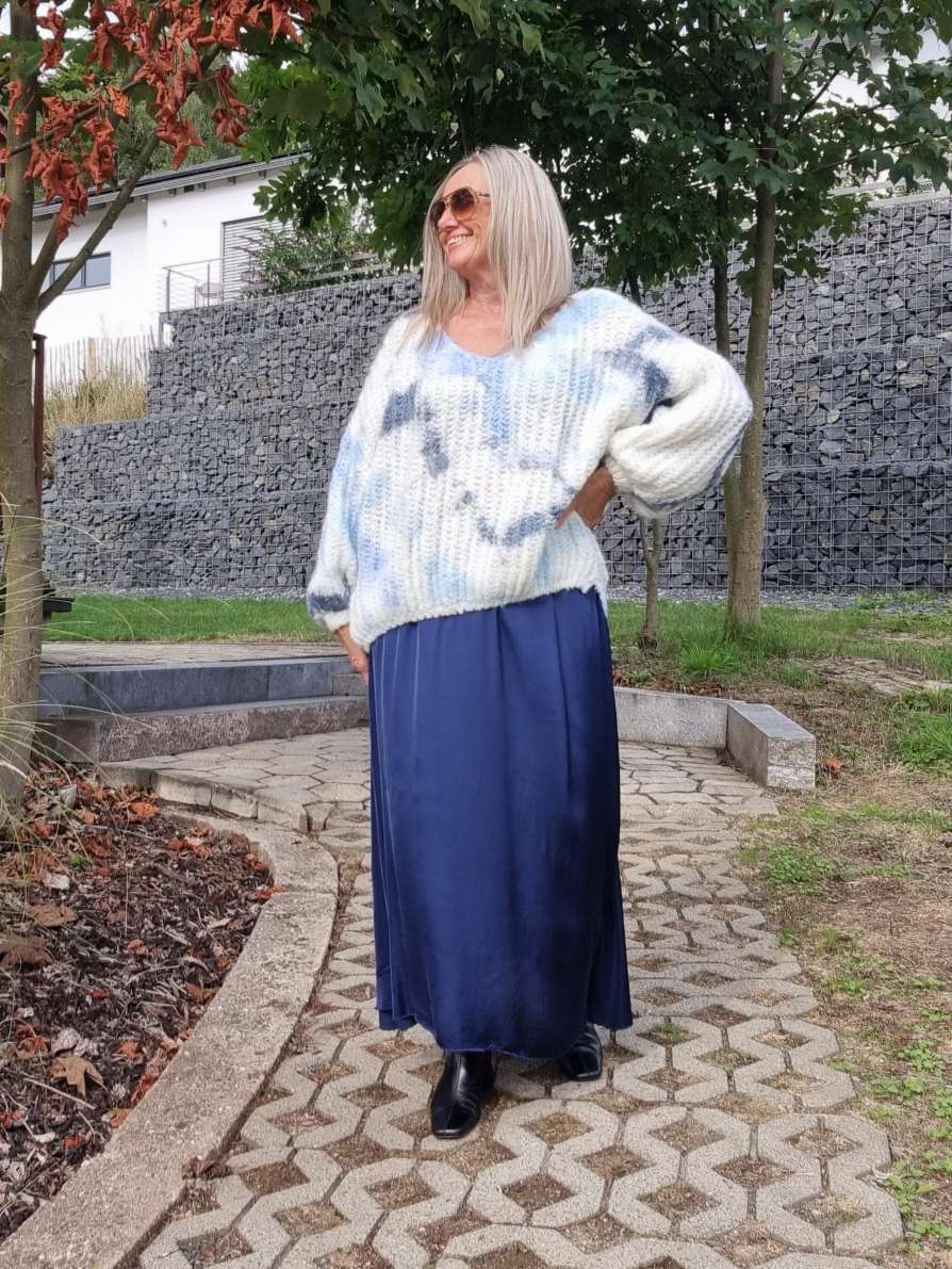 EDLER SILK SKIRT ERIKA BLAU Satin Rock Seiden Mix Made in Italy Sommerhose 34-40 EDLER SILK SKIRT ERIKA BLAU Satin Rock Seiden Mix Made in Italy Sommerhose 34-40