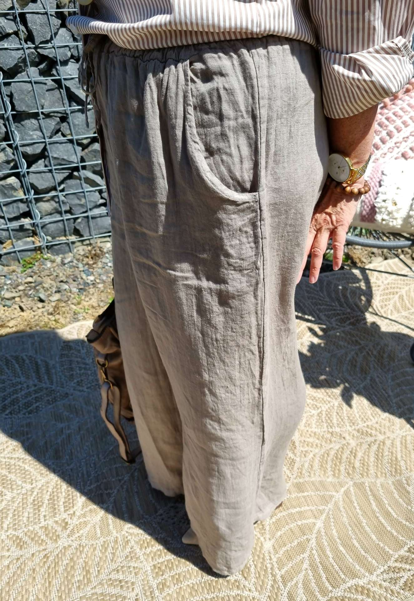 LINEN MARLENE PANT BRIGITTE TAUPE Pocket 34-42 Made in Italy weite Leinen Hose mit Taschen LINEN MARLENE PANT BRIGITTE TAUPE Pocket 34-42 Made in Italy weite Leinen Hose mit Taschen