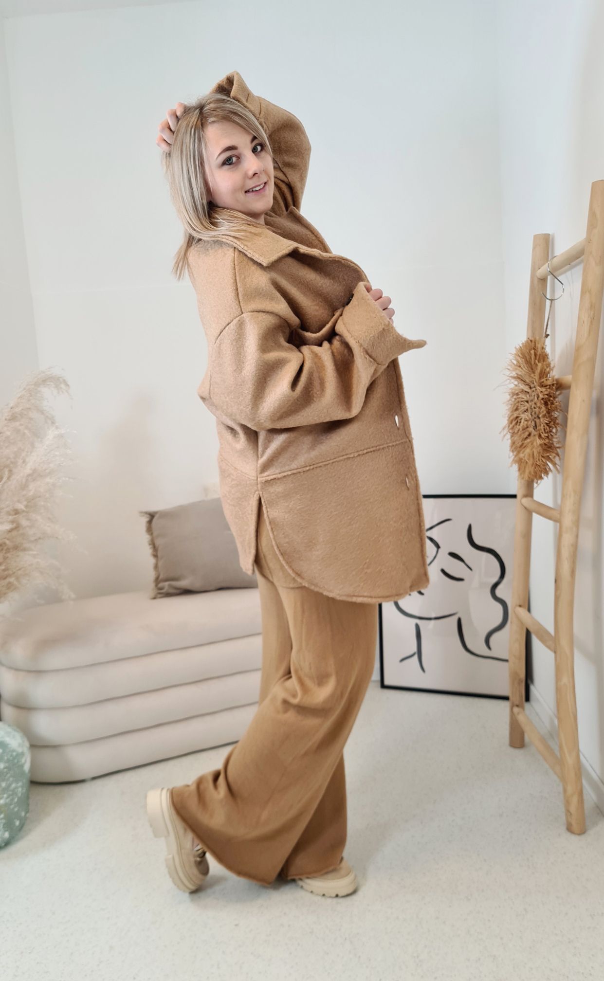 WOLL MANTEL KURZ SANDRO CAMEL 34-42 Made in Italy Winter Jacke Fleece COAT WOLL MANTEL KURZ SANDRO CAMEL 34-42 Made in Italy Winter Jacke Fleece COAT
