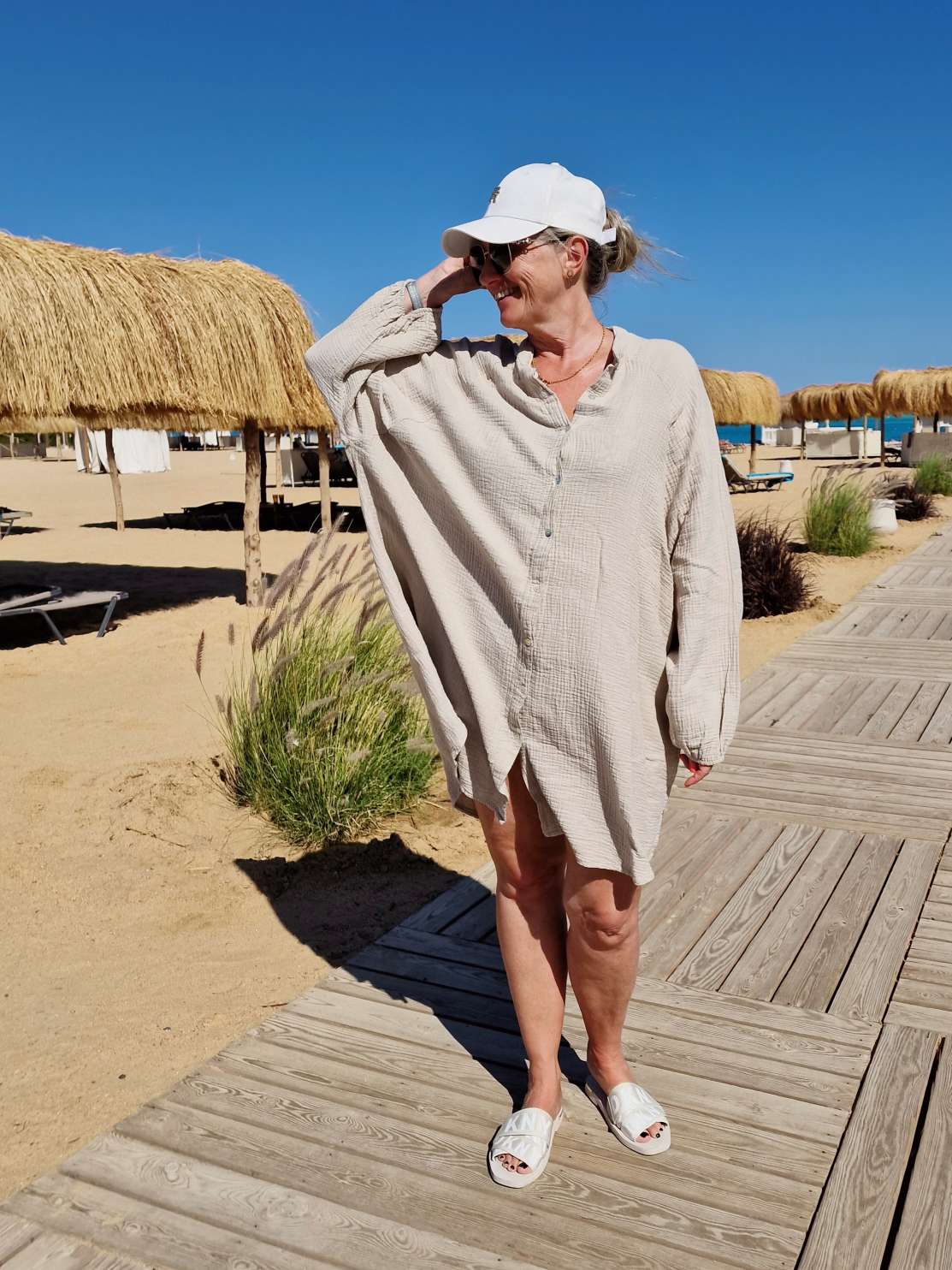 MUSSELIN OVERSIZE BLUSE BE CREATIVE BEIGE 34-42/44 Made in Italy Longbluse Kleid Tunika Shirt Blusenjacke MUSSELIN OVERSIZE BLUSE BE CREATIVE BEIGE 34-42/44 Made in Italy Longbluse Kleid Tunika Shirt Blusenjacke