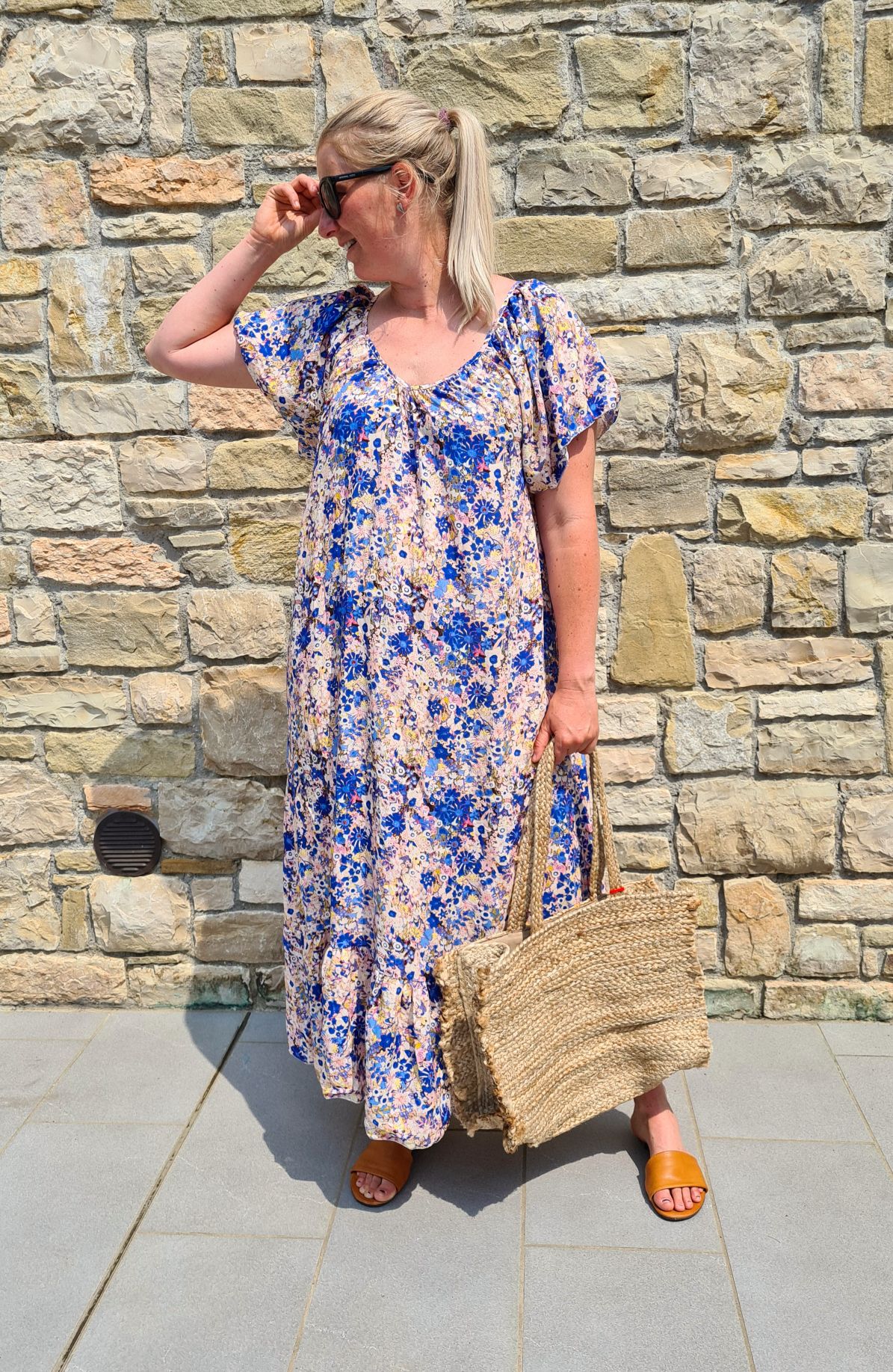 MAXI DRESS AURORA FLOWERS BLAU 34-42 Made in Italy langes Sommer Kleid Blumen MAXI DRESS AURORA FLOWERS BLAU 34-42 Made in Italy langes Sommer Kleid Blumen