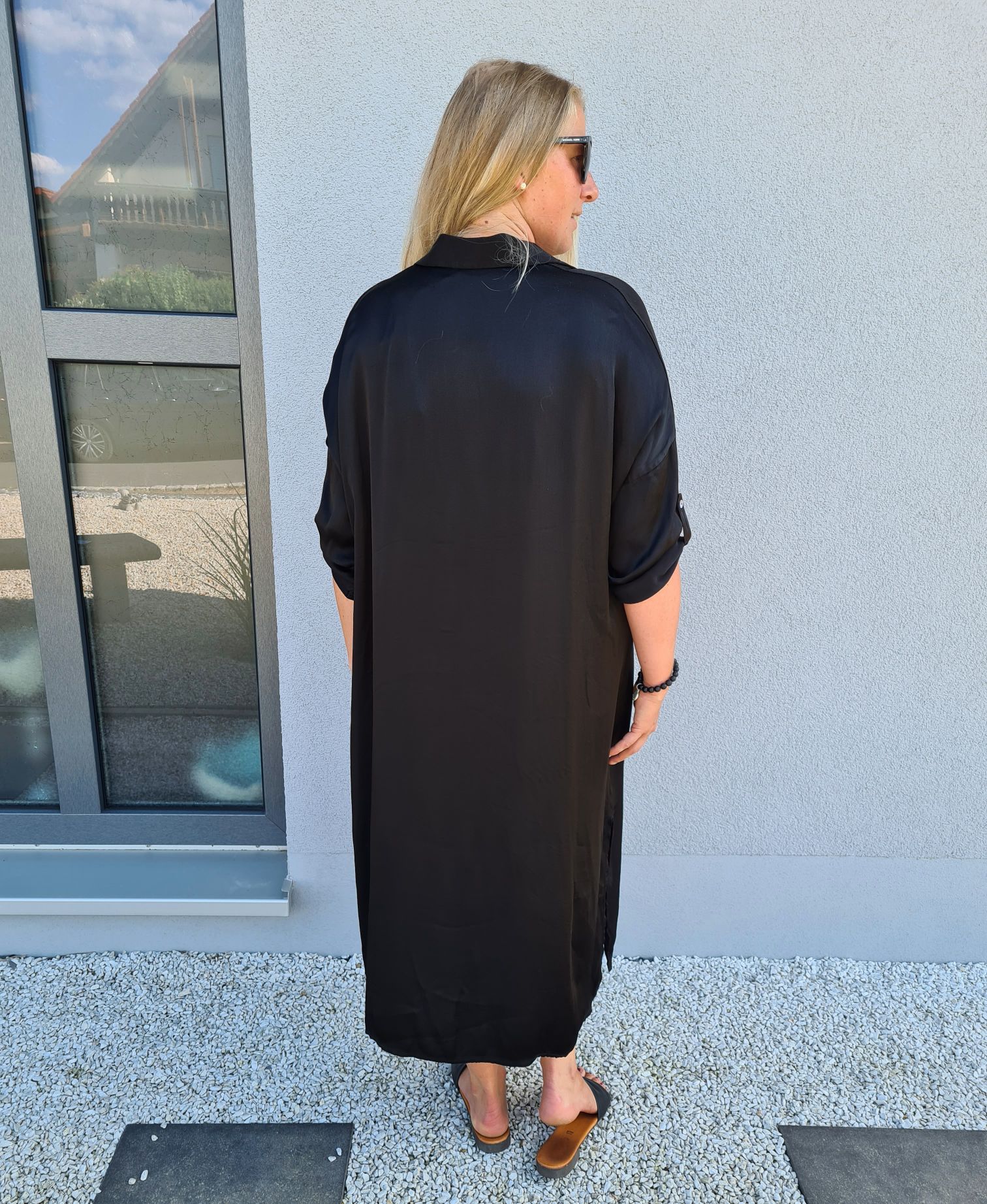 BLUSENKLEID NORA SCHWARZ 34-42/44 Made in Italy Oversize Maxi Kleid Mantel DRESS Satin Optik BLUSENKLEID NORA SCHWARZ 34-42/44 Made in Italy Oversize Maxi Kleid Mantel DRESS Satin Optik
