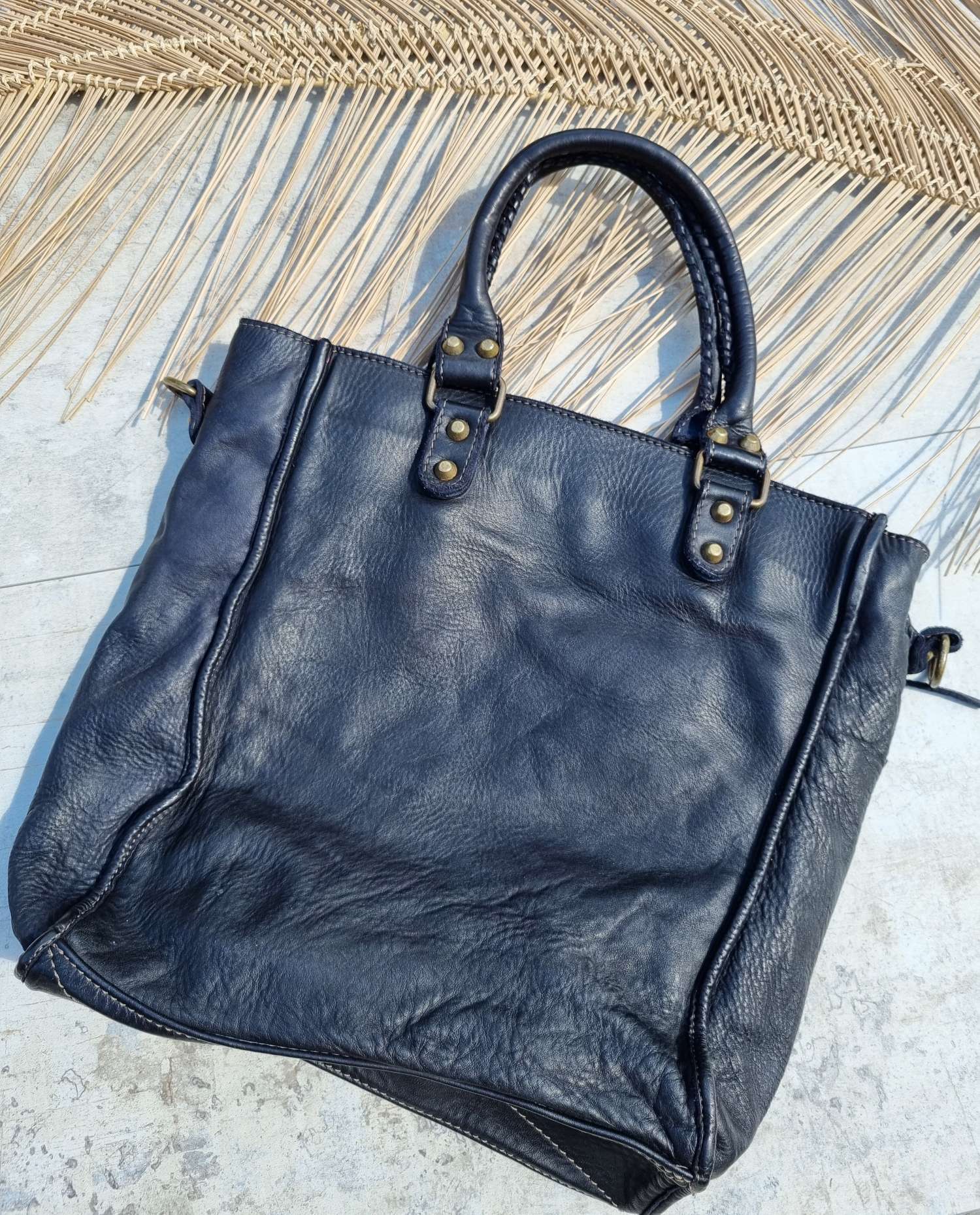LEDER SHOPPER NIZZA SCHWARZ gewaschenes Leder Ledertasche Shoppingbag Made in Italy LEDER SHOPPER NIZZA SCHWARZ gewaschenes Leder Ledertasche Shoppingbag Made in Italy