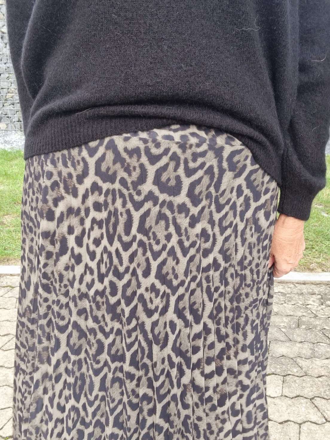 PLISSEE SKIRT SARABI LEO KAHKI Midi Rock Made in Italy 34-40 PLISSEE SKIRT SARABI LEO KAHKI Midi Rock Made in Italy 34-40