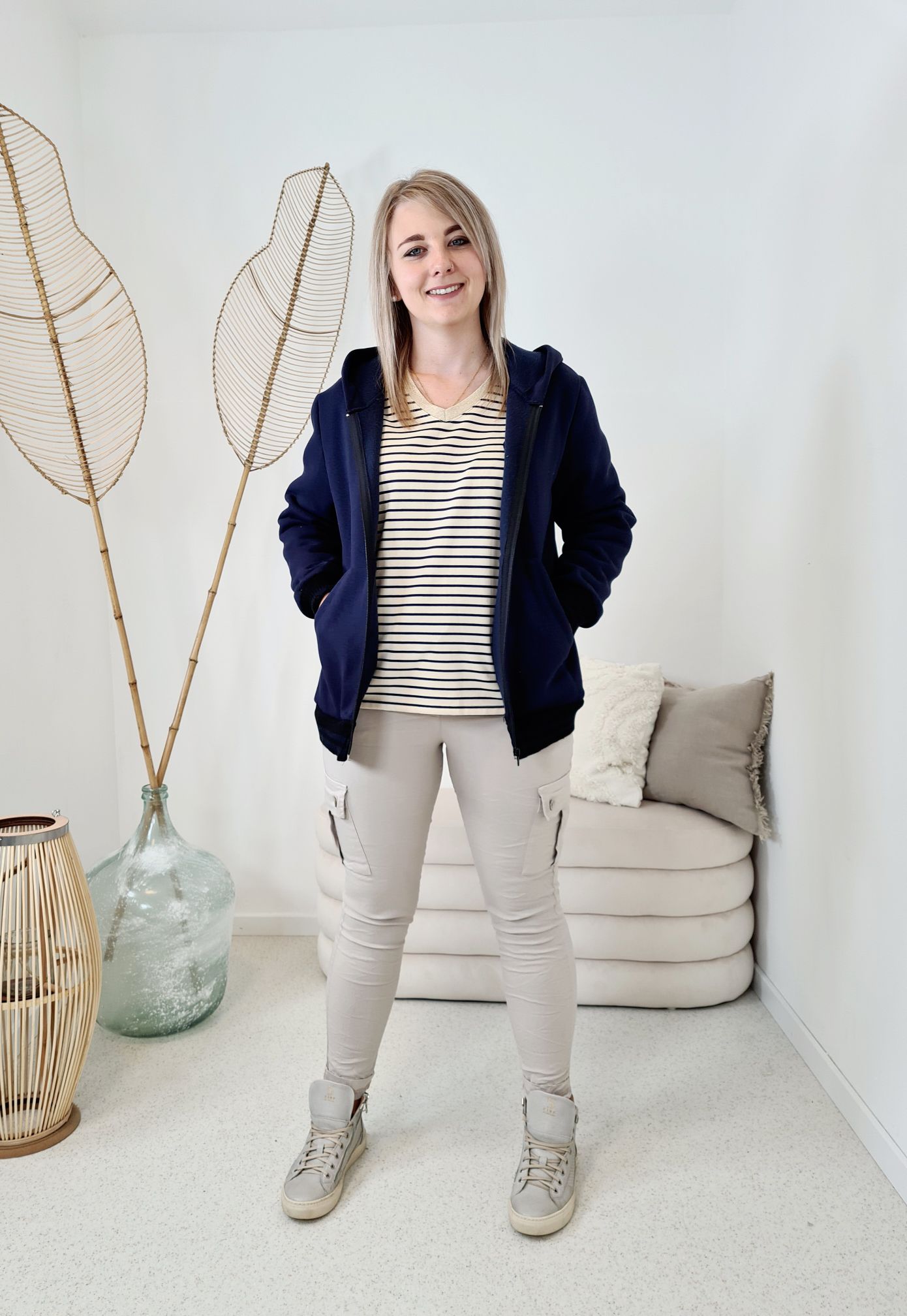HOODIE SWEATER JACKE LOTTI BLAU Made in Italy Oversize 34-42 versch. Farben HOODIE SWEATER JACKE LOTTI BLAU Made in Italy Oversize 34-42 versch. Farben