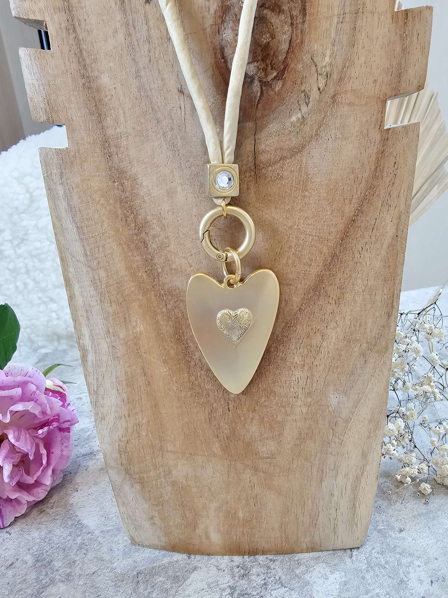 EXKLUSIVE LANGE SEIDEN KETTE HEART GOLD SHINY CREME Lange Silk Kette 