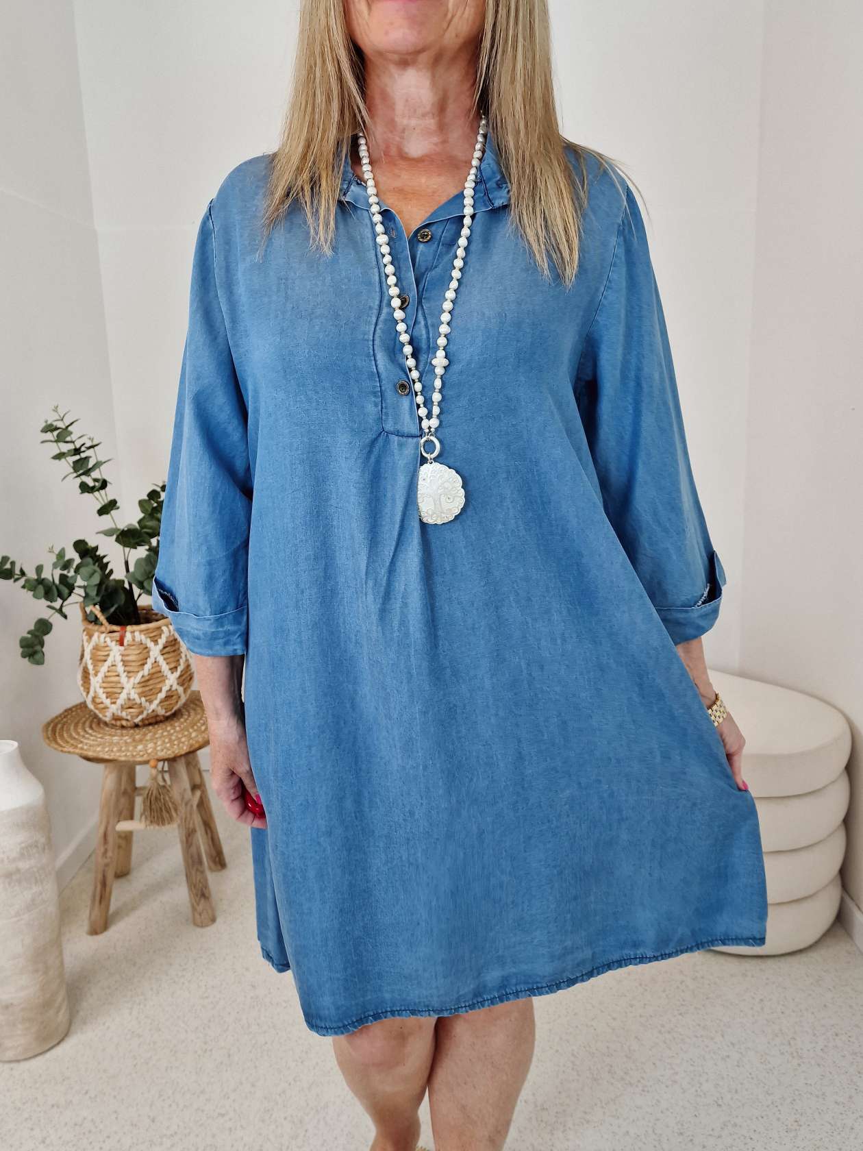 SHORT JEANS DRESS VITA 34-42 Made in Italy DENIM BLUE Kleid SHORT JEANS DRESS VITA 34-42 Made in Italy DENIM BLUE Kleid