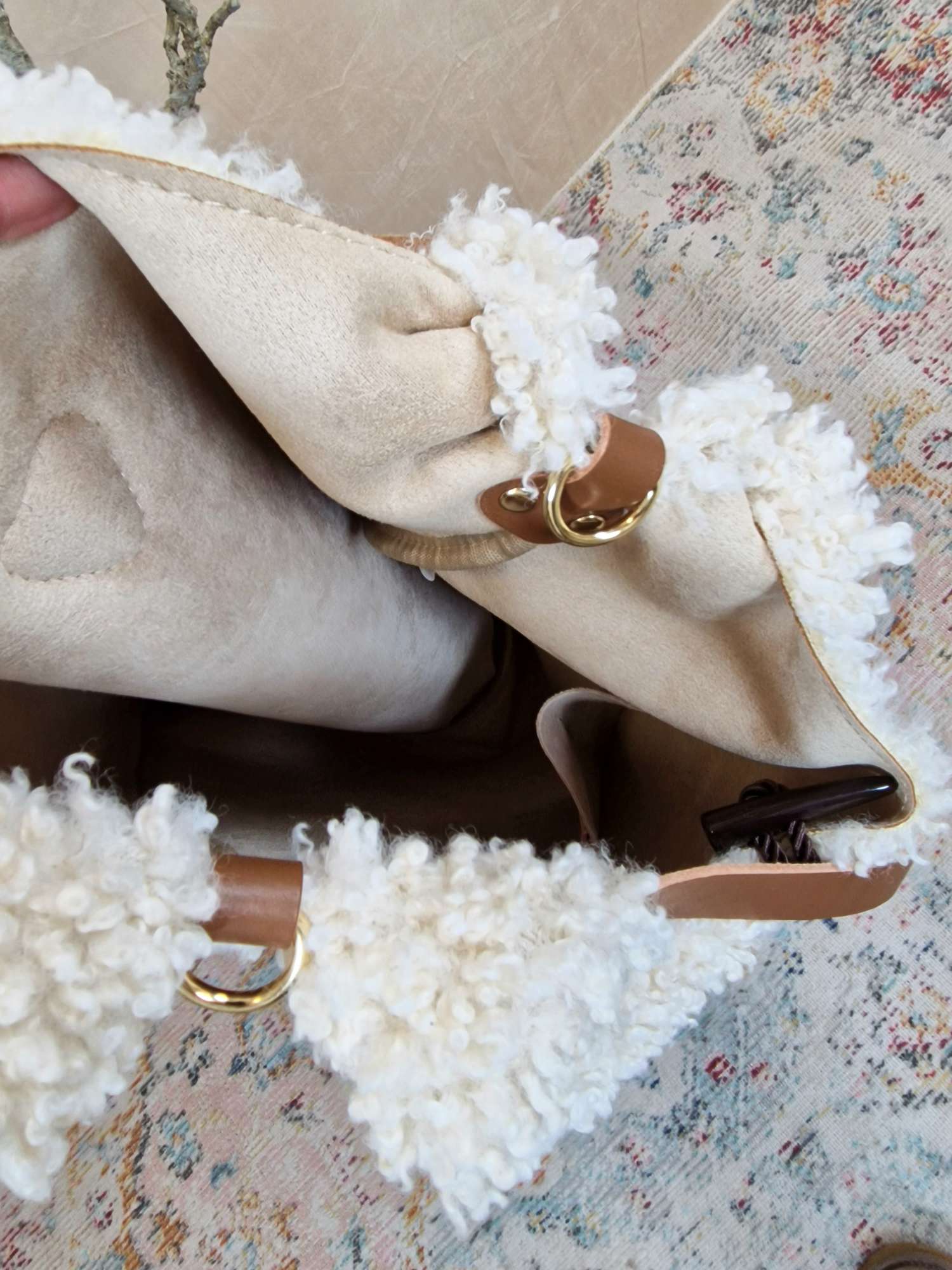 TEDDY FELL SHOPPER LIZZY CREME flauschige Shopping Bag Tasche mit Leder-Henkel Made in Italy TEDDY FELL SHOPPER LIZZY CREME flauschige Shopping Bag Tasche mit Leder-Henkel Made in Italy