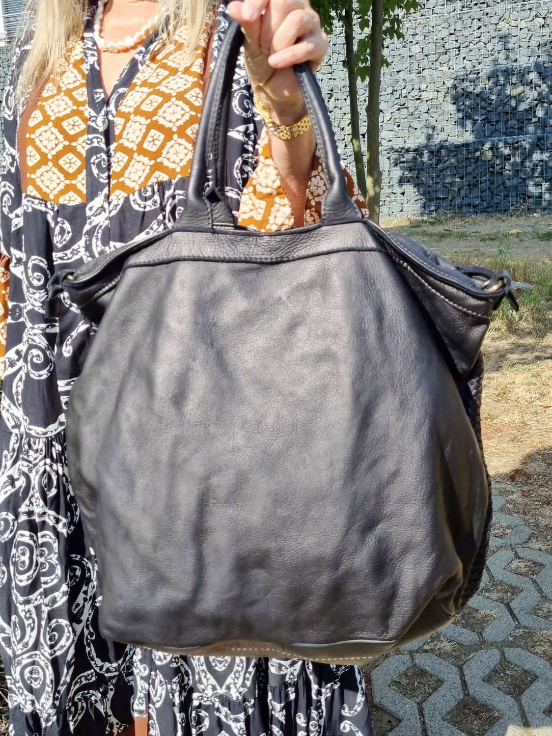 BIG LEDER SHOPPER BELISA SCHWARZ FEIN gewaschenes Leder Tasche geflochten Made in Italy Ledertasche BIG LEDER SHOPPER BELISA SCHWARZ FEIN gewaschenes Leder Tasche geflochten Made in Italy Ledertasche