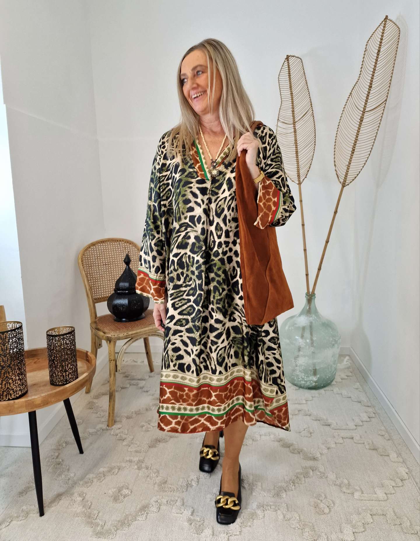 BLUSEN KLEID LUISE KHAKI langes Seiden Kleid Dress Longbluse Made in Italy 34-42 BLUSEN KLEID LUISE KHAKI langes Seiden Kleid Dress Longbluse Made in Italy 34-42