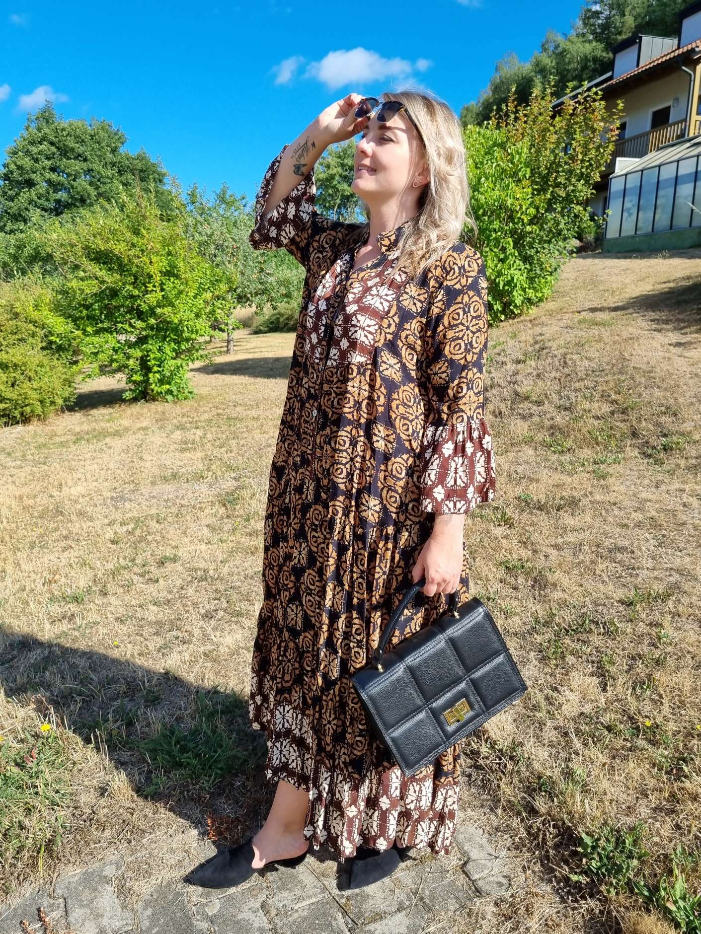 MAXI TUNIKA DRESS ISABELL SCHWARZ 34-40/42 Made in Italy langes Kleid Hängerchen Tunikakleid MAXI TUNIKA DRESS ISABELL SCHWARZ 34-40/42 Made in Italy langes Kleid Hängerchen Tunikakleid