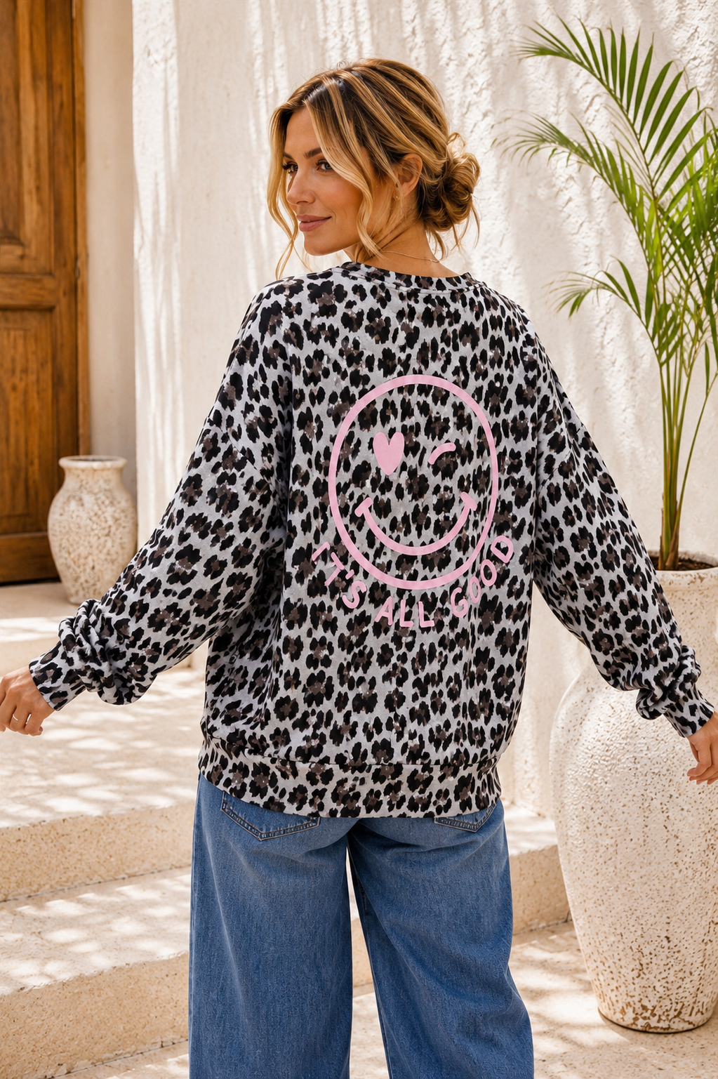 Sweatshirt „Happy Vibes NINA LEO“ – Made in Italy Gr. 34-42/44