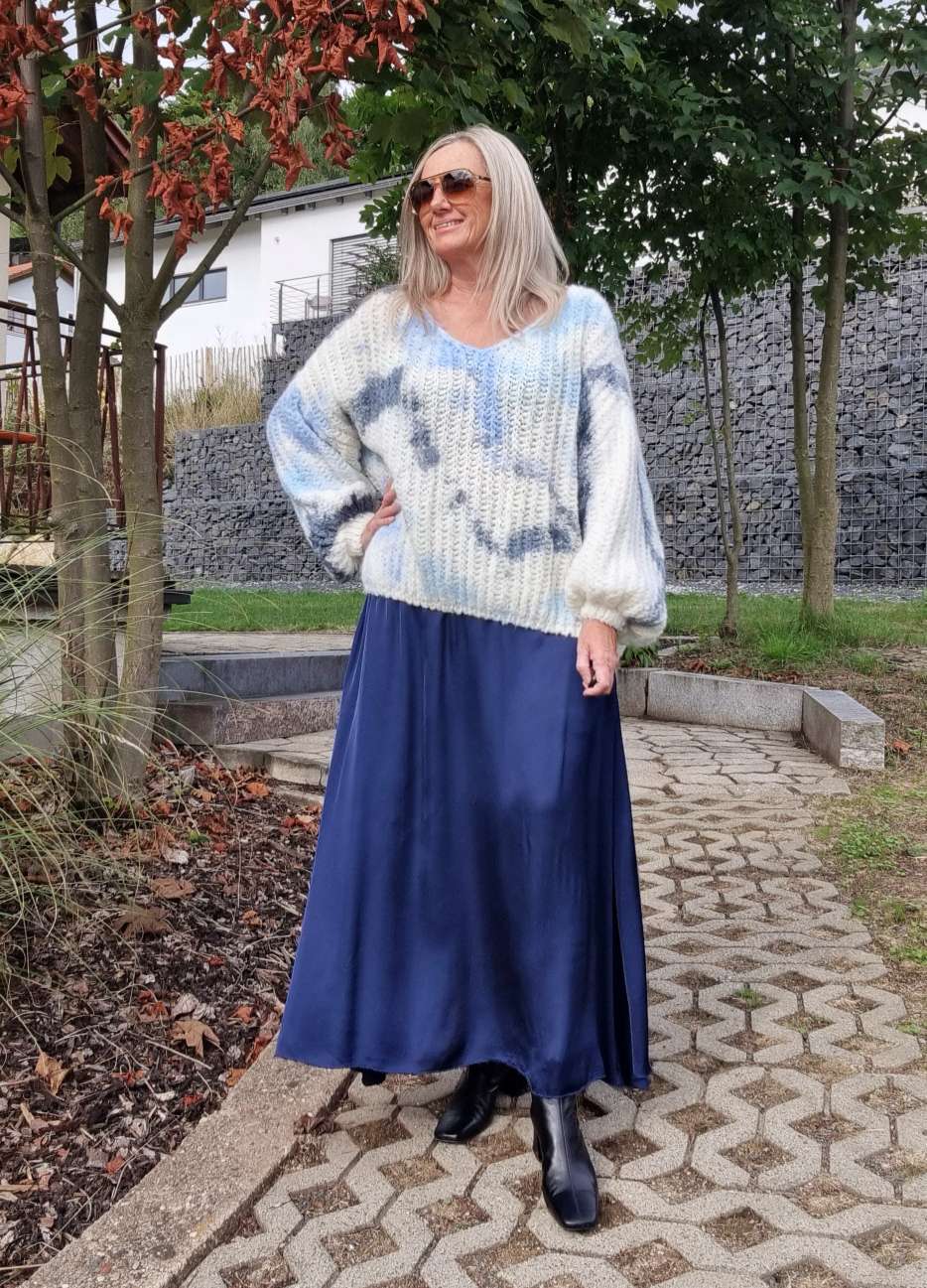 KNIT SWEATER SVENJA BATIK BLAU Strickpullover Pullover 34-42 Oversize Made in Italy KNIT SWEATER SVENJA BATIK BLAU Strickpullover Pullover 34-42 Oversize Made in Italy