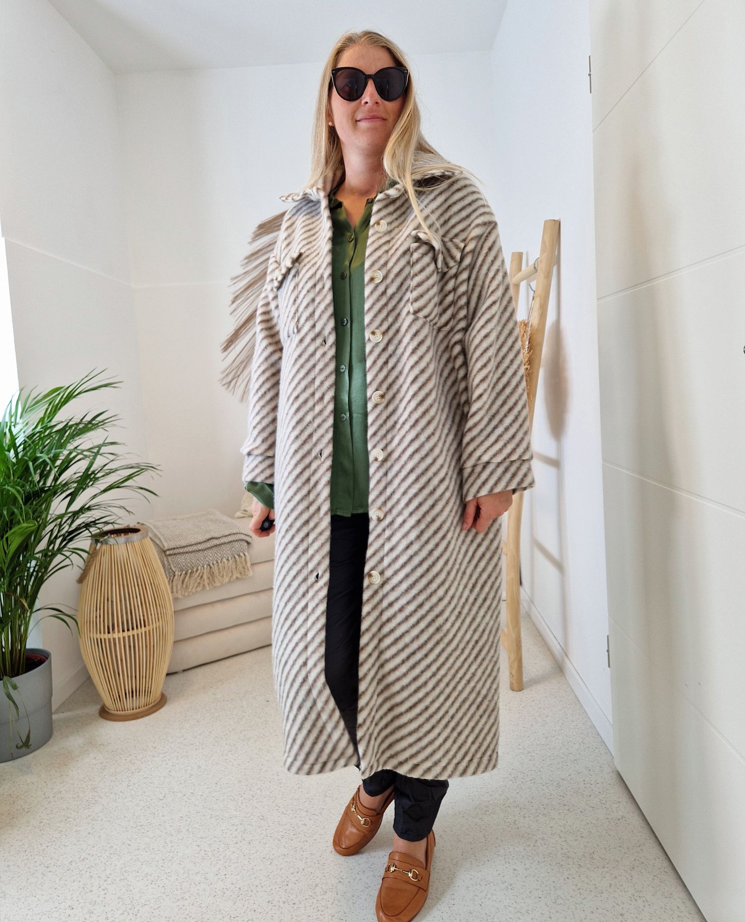 WOLL MANTEL PIA STRIPES BRAUN 36-42 Made in Italy Winter Jacke Fleece Mantel COAT Kopie WOLL MANTEL PIA STRIPES BRAUN 36-42 Made in Italy Winter Jacke Fleece Mantel COAT Kopie