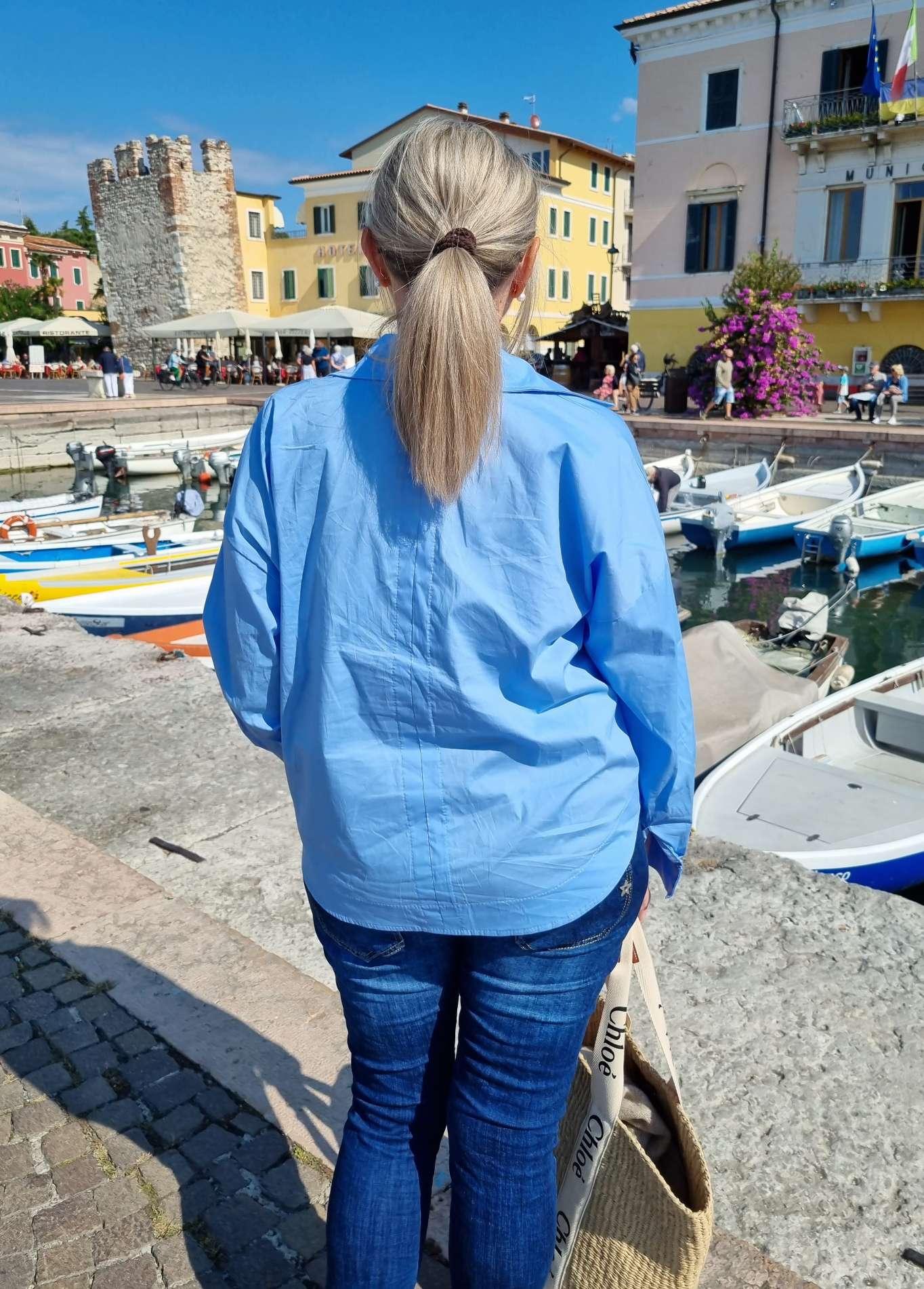 BASIC BLUSE NADINE SHORT HELLBLAU Made in Italy 34-42 Hemd Shirt BASIC BLUSE NADINE SHORT HELLBLAU Made in Italy 34-42 Hemd Shirt