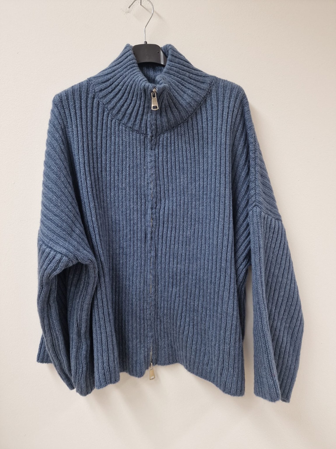 Uni Strickjacke mit Zwei-Wege-Zipper & breitem Rippkragen | SJ0103 | Made in Italy