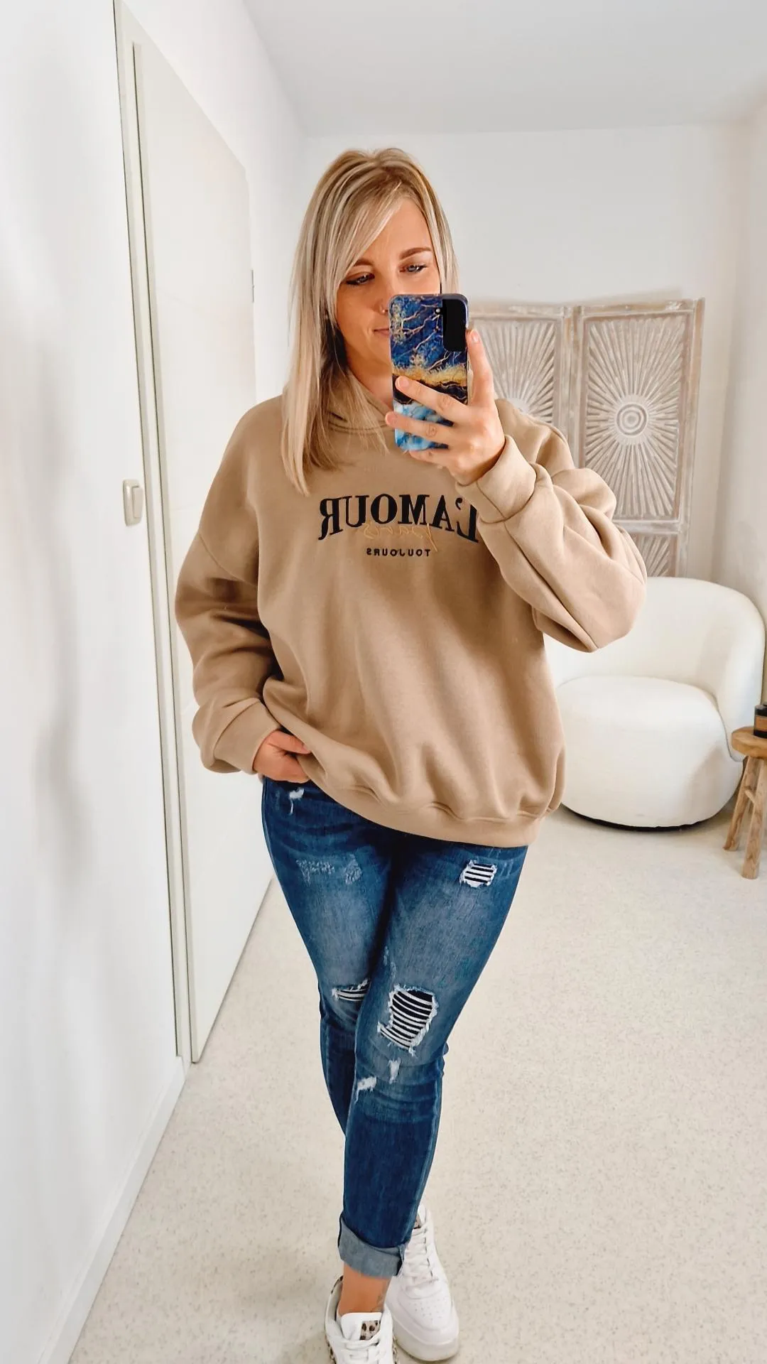 BASIC HOODIE PARIS Made in Italy 34 - 42 BASIC HOODIE PARIS Made in Italy 34 - 42