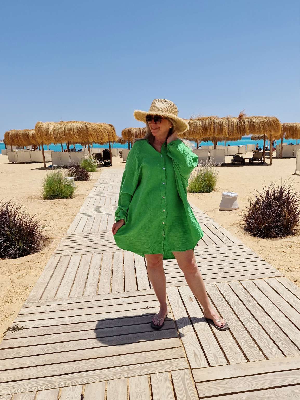 MUSSELIN OVERSIZE BLUSE BE CREATIVE GRÜN 34-42/44 Made in Italy Longbluse Kleid Tunika Shirt Blusenjacke MUSSELIN OVERSIZE BLUSE BE CREATIVE GRÜN 34-42/44 Made in Italy Longbluse Kleid Tunika Shirt Blusenjacke