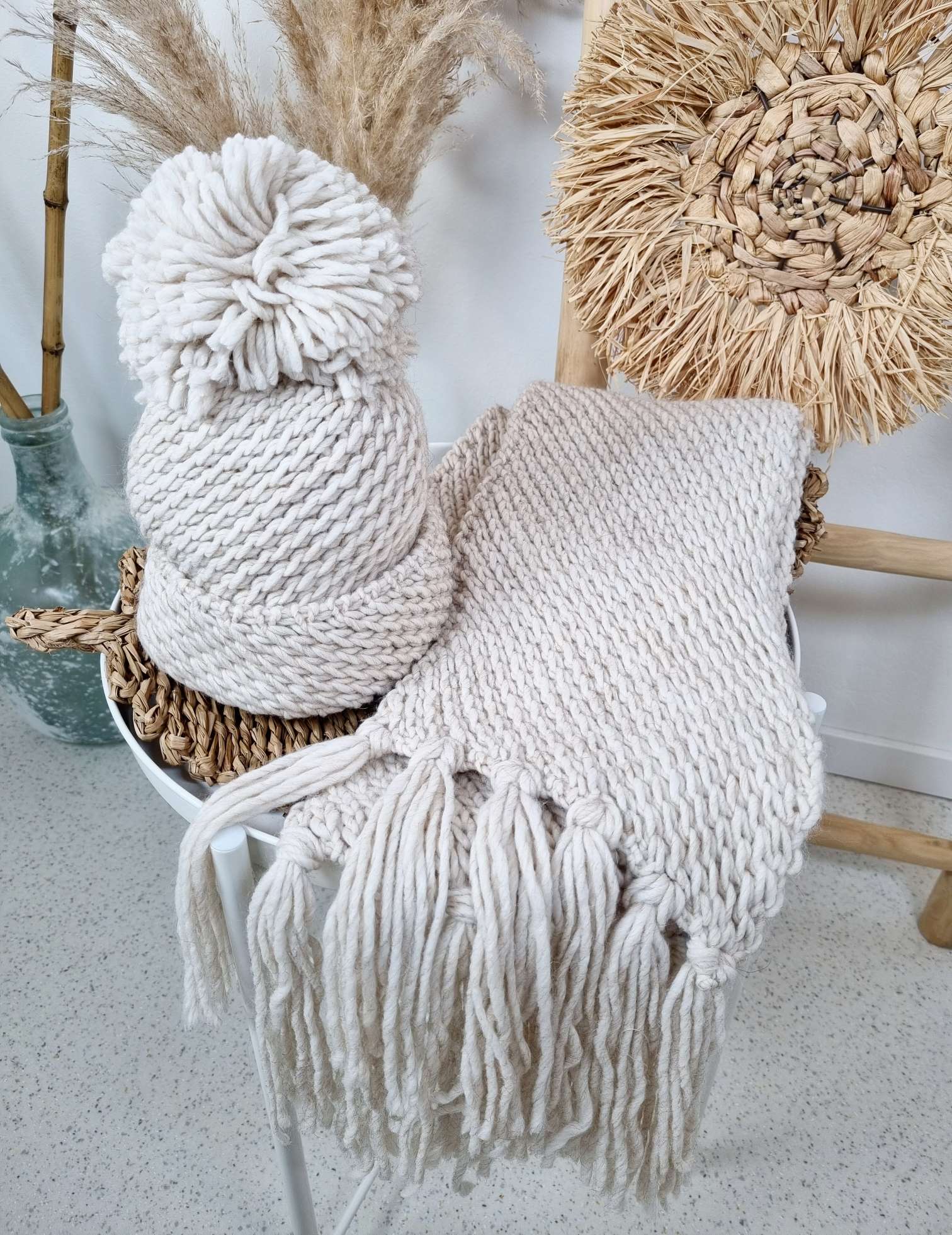 EDLER SCHAL SCARF GIADA CREME Made in Italy kuscheliger weicher Strick Schal Fransen EDLER SCHAL SCARF GIADA CREME Made in Italy kuscheliger weicher Strick Schal Fransen