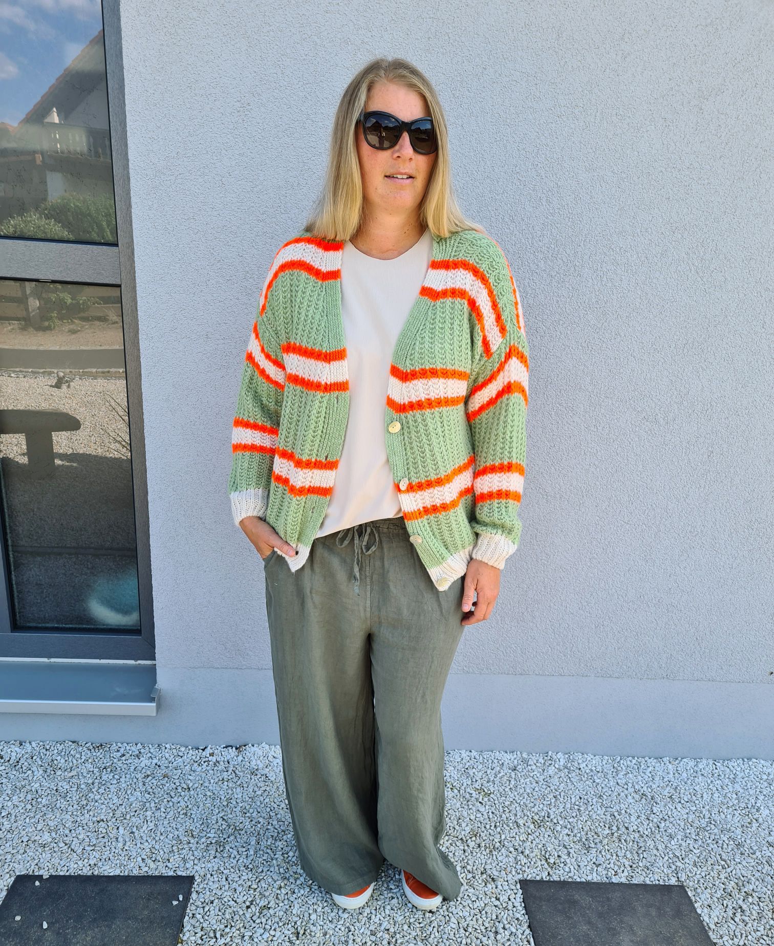 SHORT KNIT CARDIGAN MYKONOS STRIPES BUTTONS LIGHT GRÜN ORANGE CREME kurze Strick Jacke Made in Italy Streifen Knöpfe 34-42 SHORT KNIT CARDIGAN MYKONOS STRIPES BUTTONS LIGHT GRÜN ORANGE CREME kurze Strick Jacke Made in Italy Streifen Knöpfe 34-42
