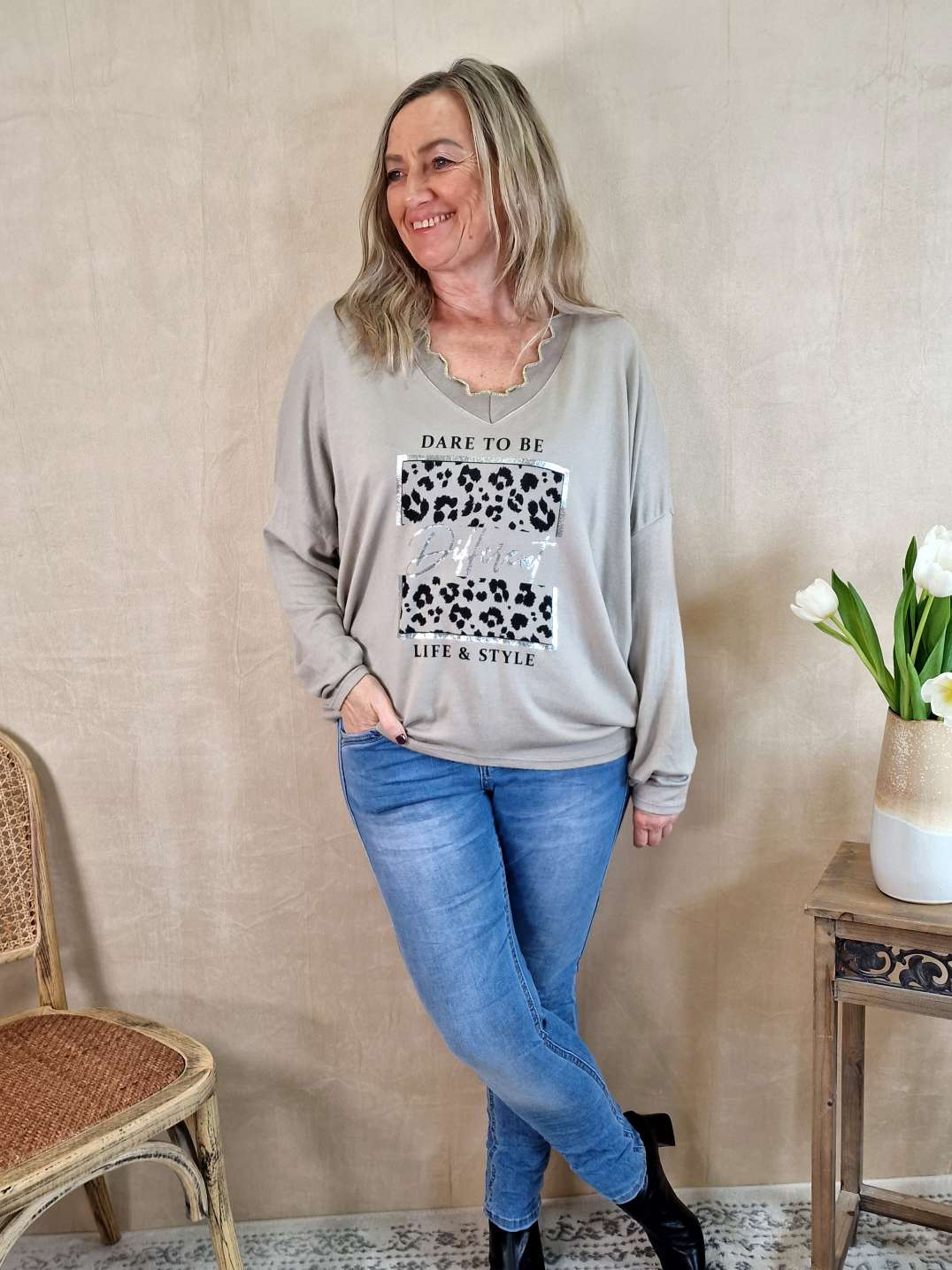 LONGSLEEVE SHIRT DARE TO BE DIFFERENT BEIGE 34-42/44 Made in Italy Langarm Pullover Oversize LONGSLEEVE SHIRT DARE TO BE DIFFERENT BEIGE 34-42/44 Made in Italy Langarm Pullover Oversize