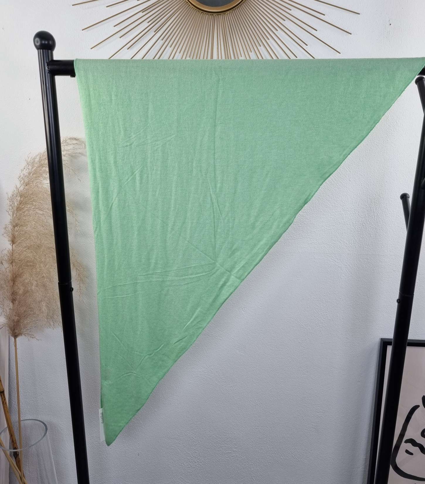 DREIECKSSCHAL SELECTED Made in Italy Halstuch weicher Viskose Sommer Schal versch. Farben DREIECKSSCHAL SELECTED Made in Italy Halstuch weicher Viskose Sommer Schal versch. Farben