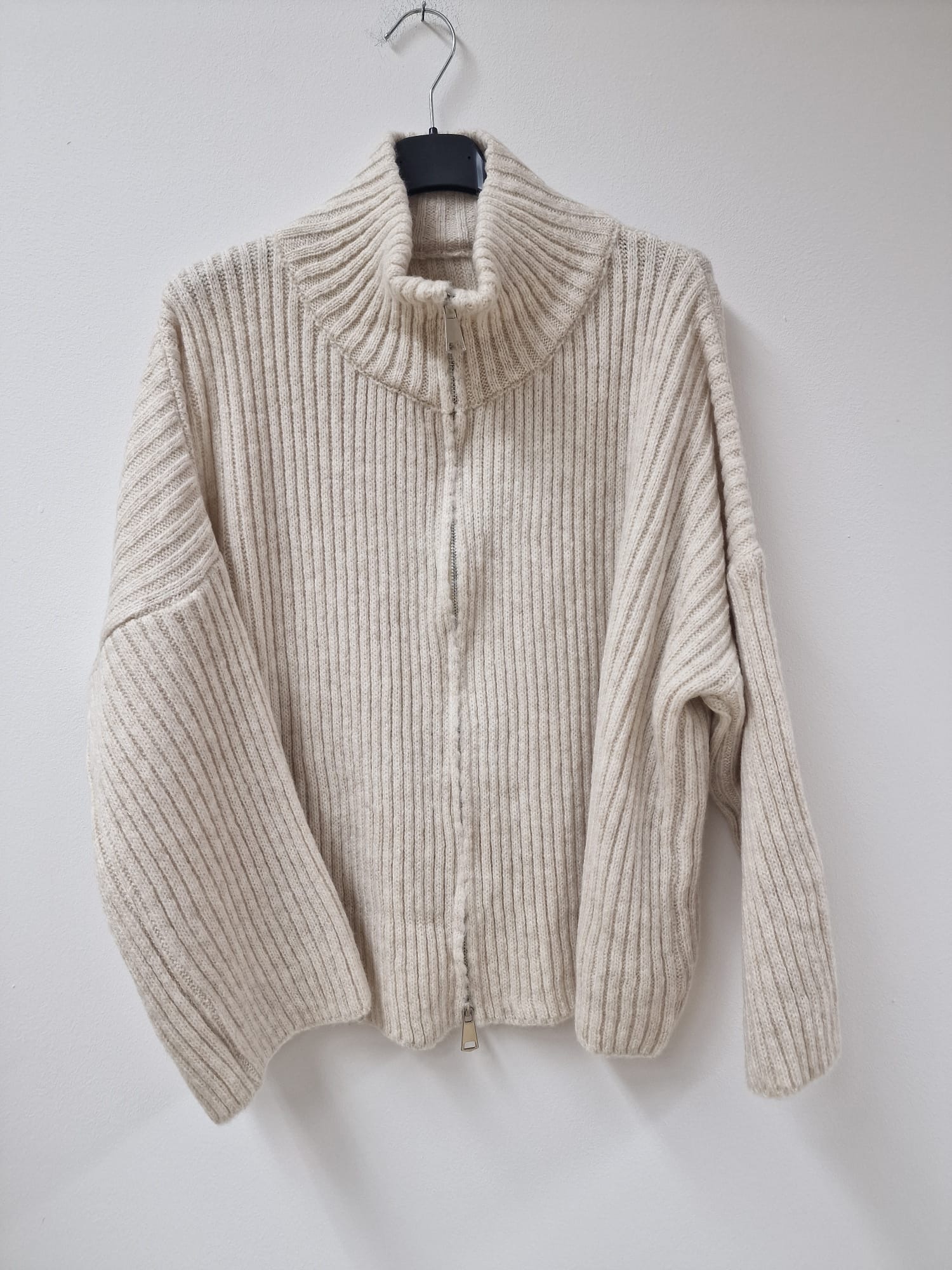 Uni Strickjacke mit Zwei-Wege-Zipper & breitem Rippkragen | SJ0103 | Made in Italy