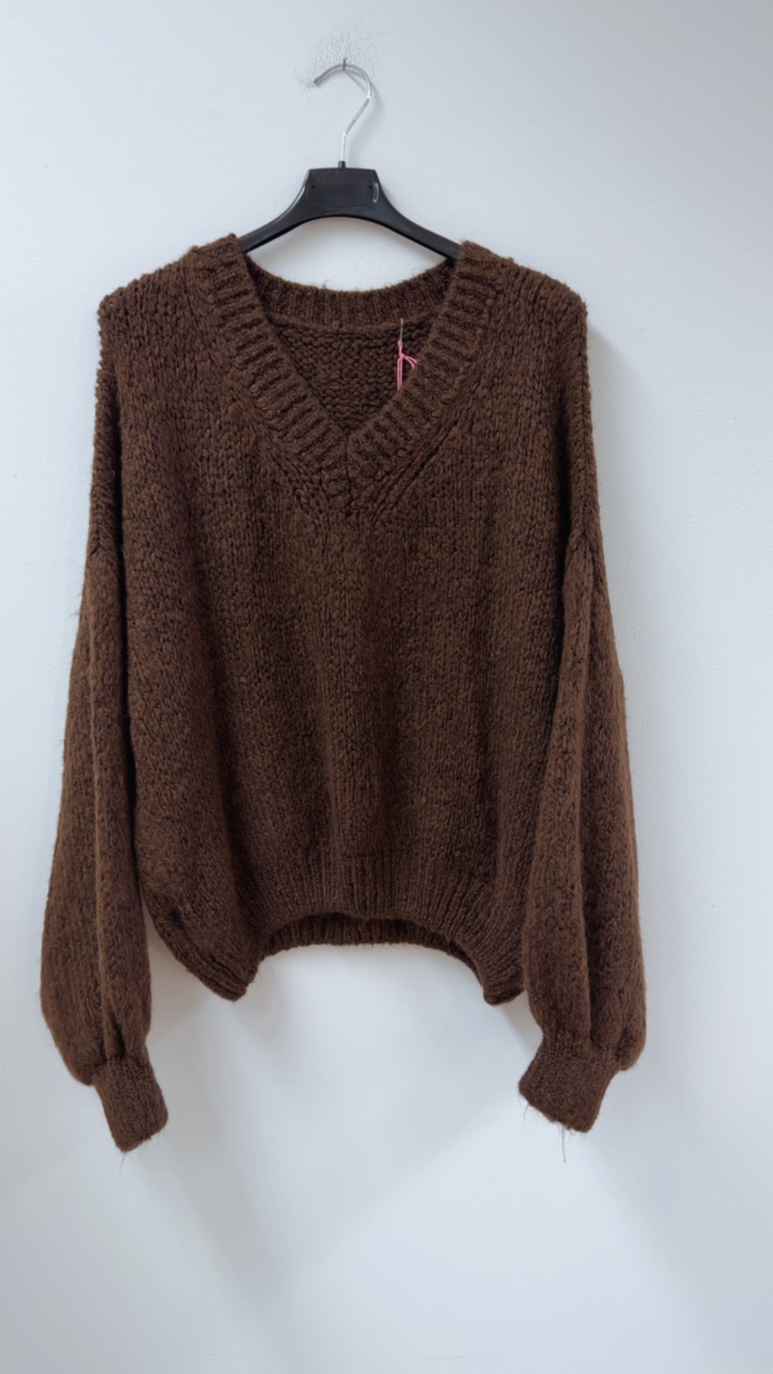 Kuscheliger Strickpullover SP0121 mit V-Ausschnitt – passt bis gute Gr. 42 Made in Italy