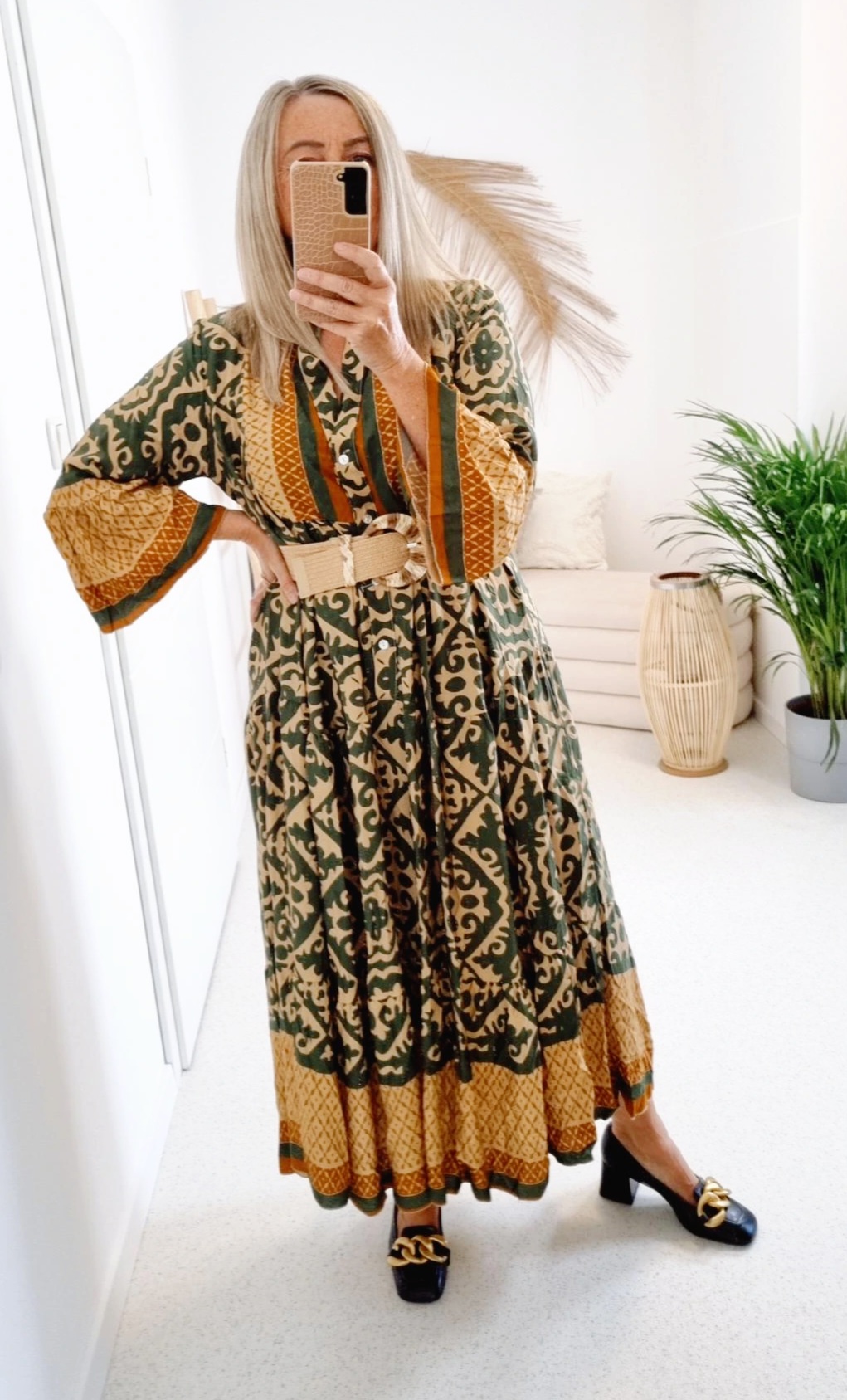 MAXI TUNIKA DRESS ENRICA KHAKI 34-42 Made in Italy langes Kleid Hängerchen Tunikakleid MAXI TUNIKA DRESS ENRICA KHAKI 34-42 Made in Italy langes Kleid Hängerchen Tunikakleid