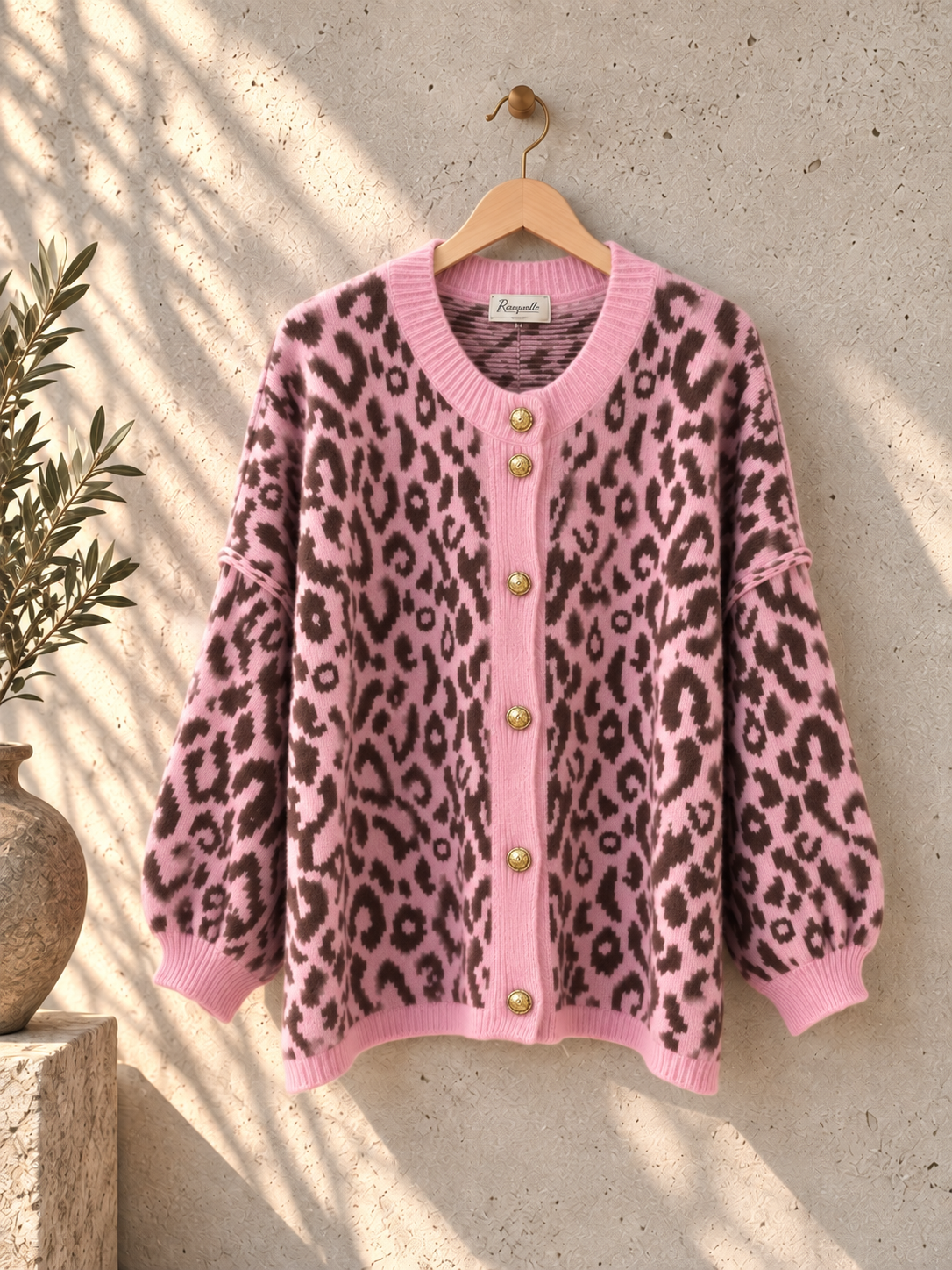 SJ0117 – Leo Strickjacke mit goldfarbenen Knöpfen I 36-46 I Made in Italy