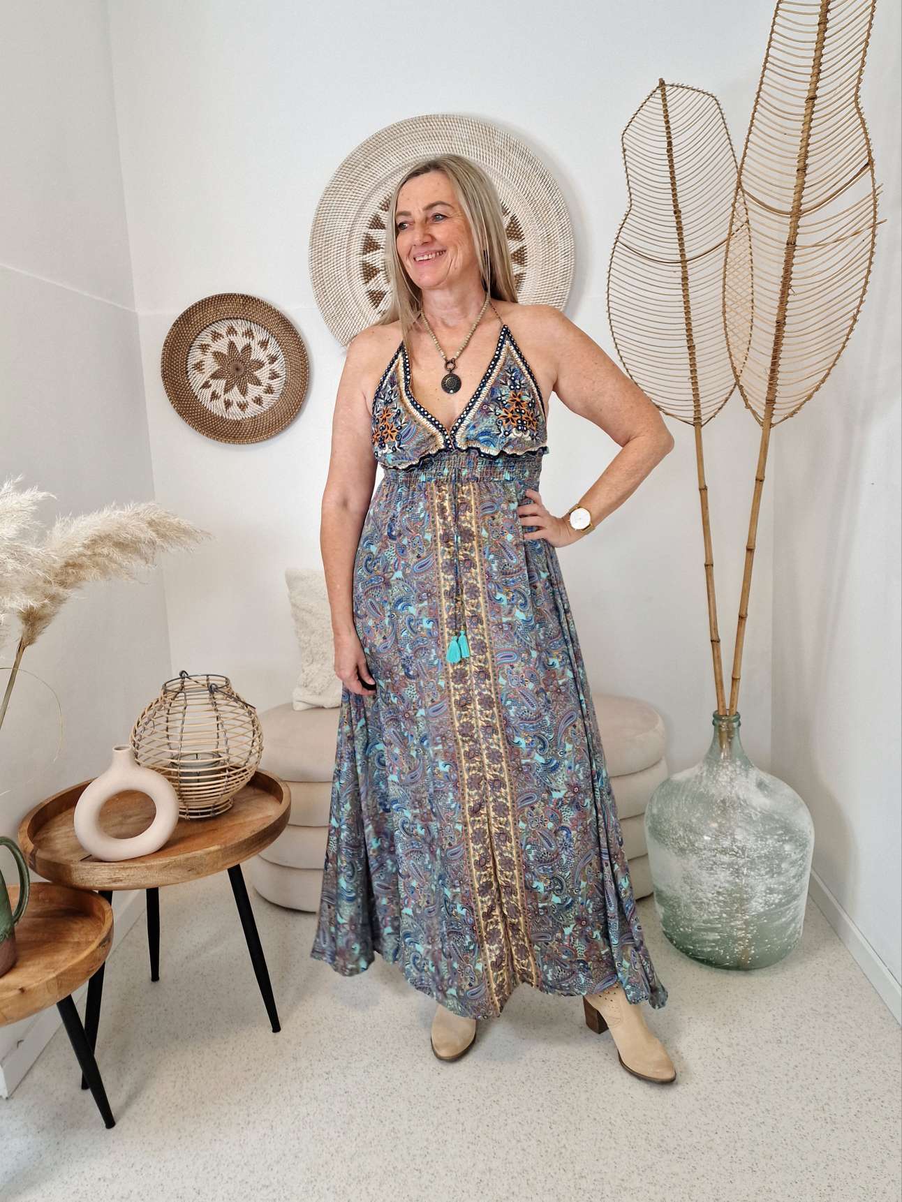SILK DRESS MALEDIVE BEATA TÜRKIS 34-40 Boho Boheimian Seide Neckholder Kleid Maxi Beach Sommer 23/533