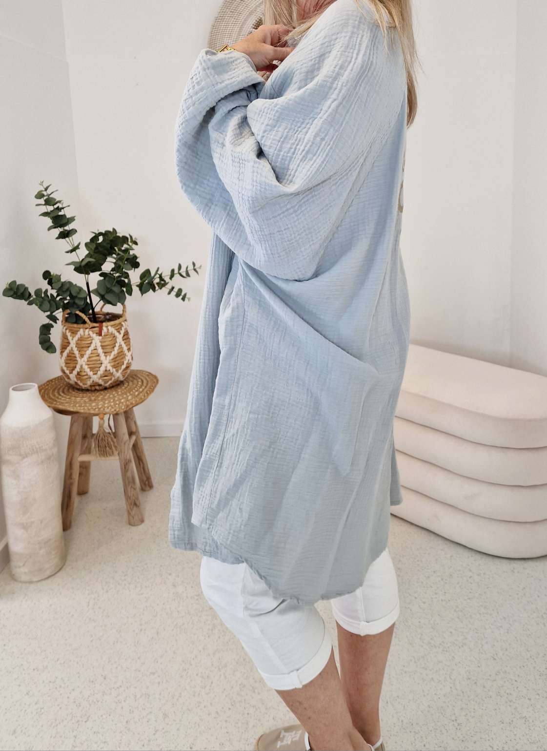 MUSSELIN OVERSIZE BLUSE BE CREATIVE HELLGRAU 34-42/44 Made in Italy Longbluse Kleid Tunika Shirt Blusenjacke MUSSELIN OVERSIZE BLUSE BE CREATIVE HELLGRAU 34-42/44 Made in Italy Longbluse Kleid Tunika Shirt Blusenjacke