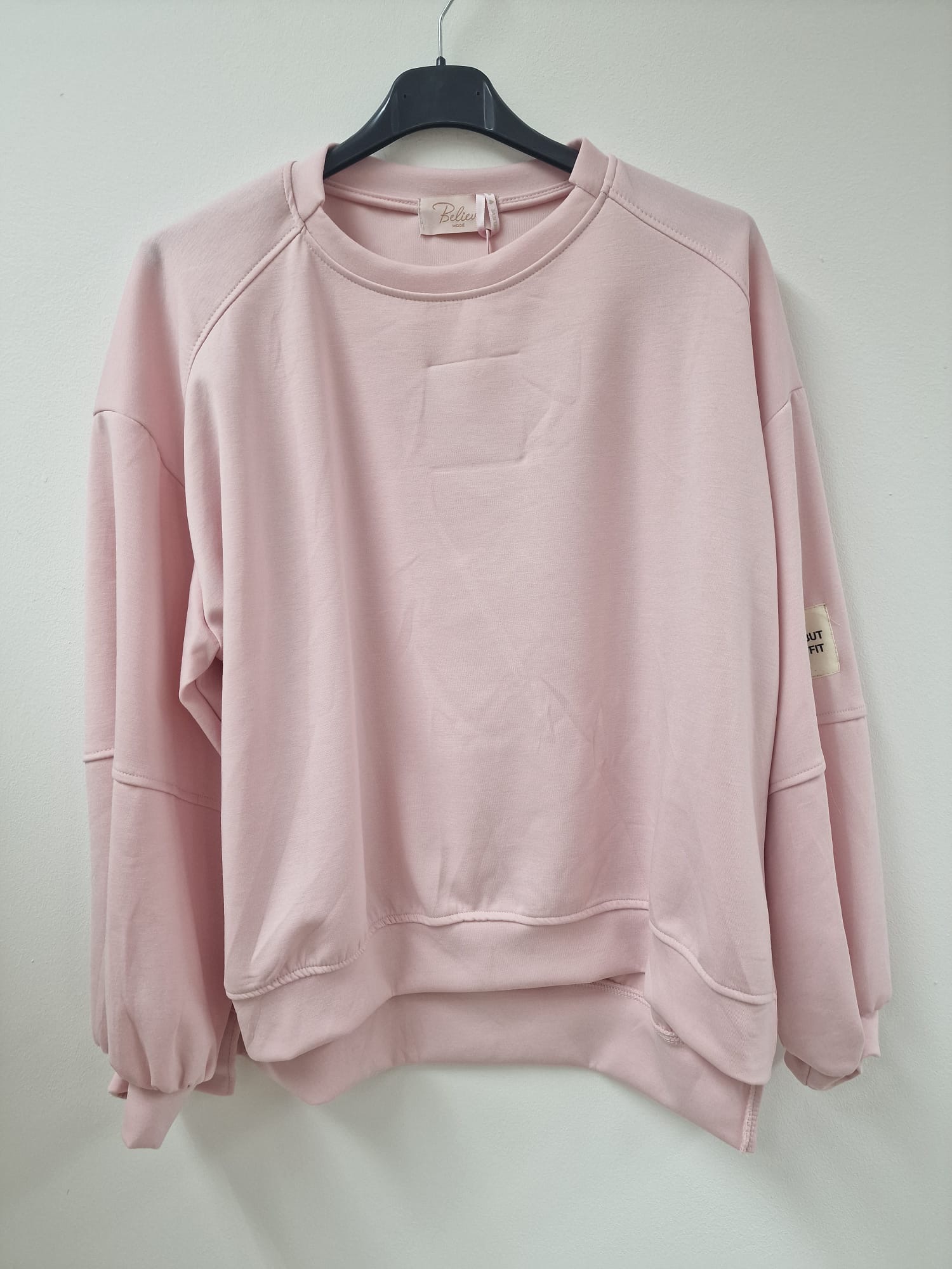 Butterstoff-Sweatshirt uni mit Statement-Patch – SW0094 Made in Italy Gr 34-42