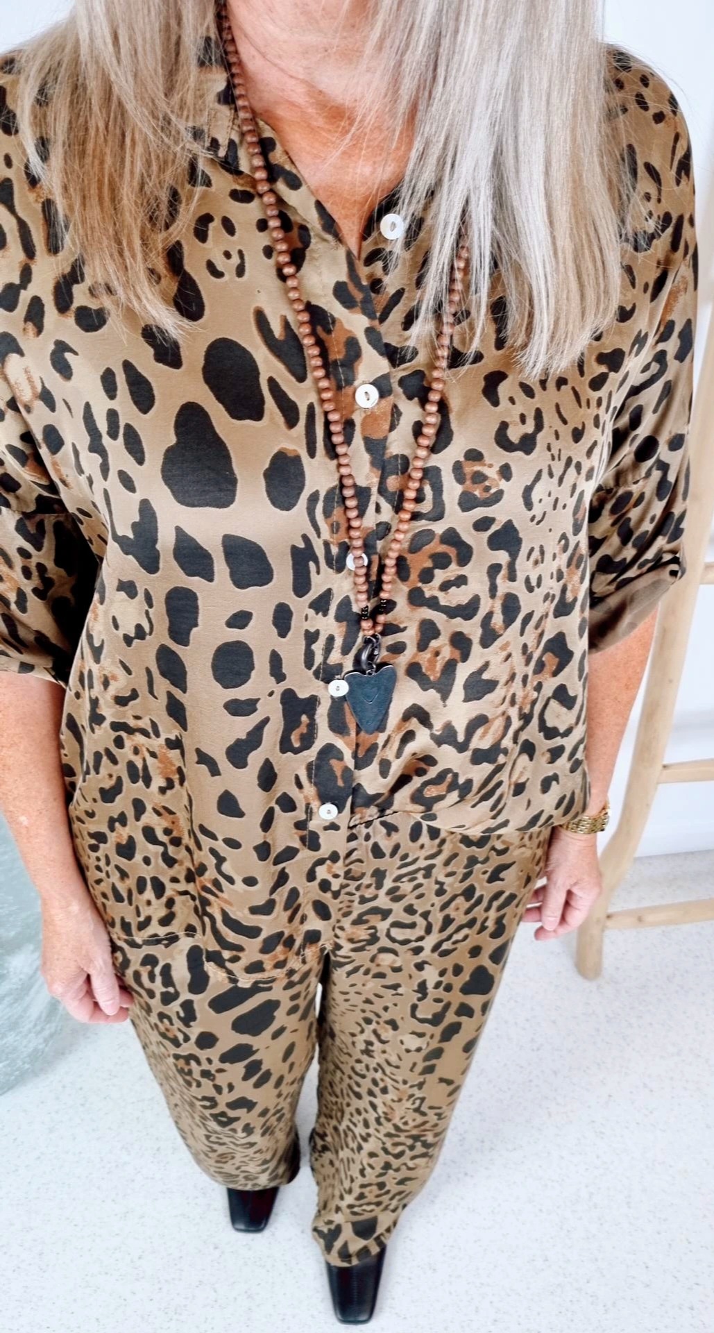 EDLE BLUSE MARY LEO BEIGE 34-40/42 Made in Italy Viskose Hemd Shirt T-Shirt EDLE BLUSE MARY LEO BEIGE 34-40/42 Made in Italy Viskose Hemd Shirt T-Shirt
