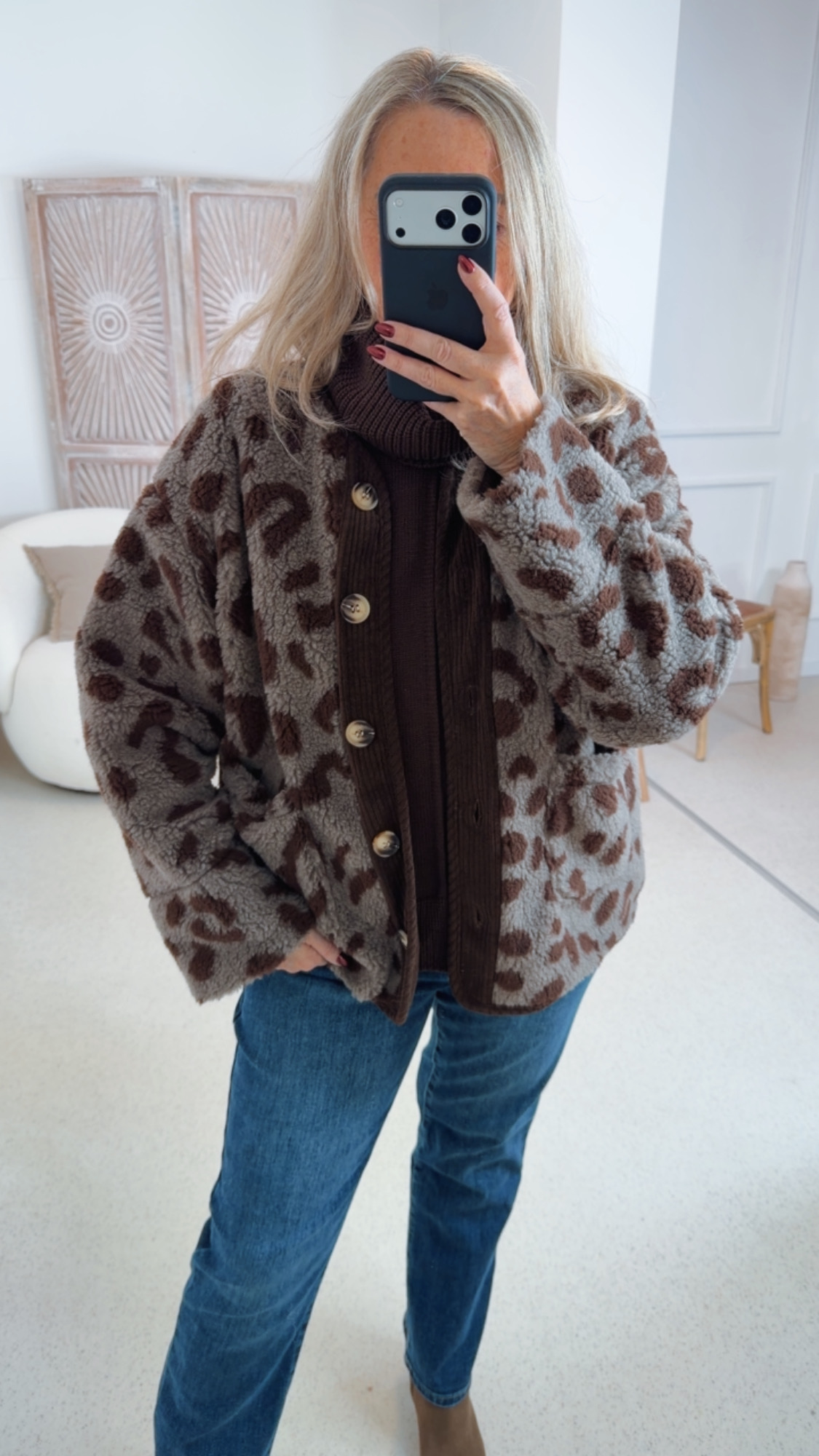 LEO TEDDY JACKE GLORIA 34-42 Made in Italy kurz geschnitten, detailreiche Knopfleiste